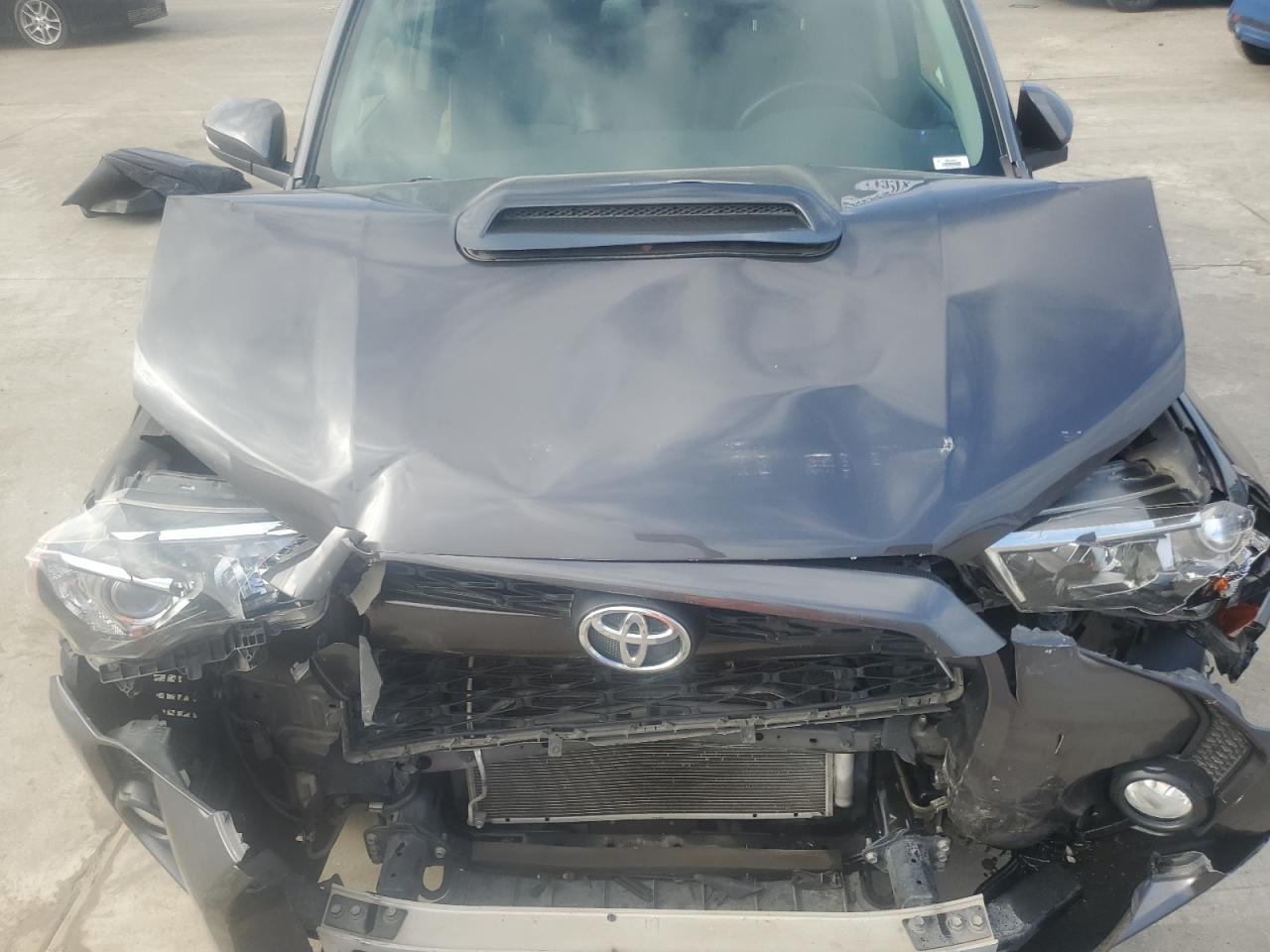 2016 Toyota 4Runner - Image 14