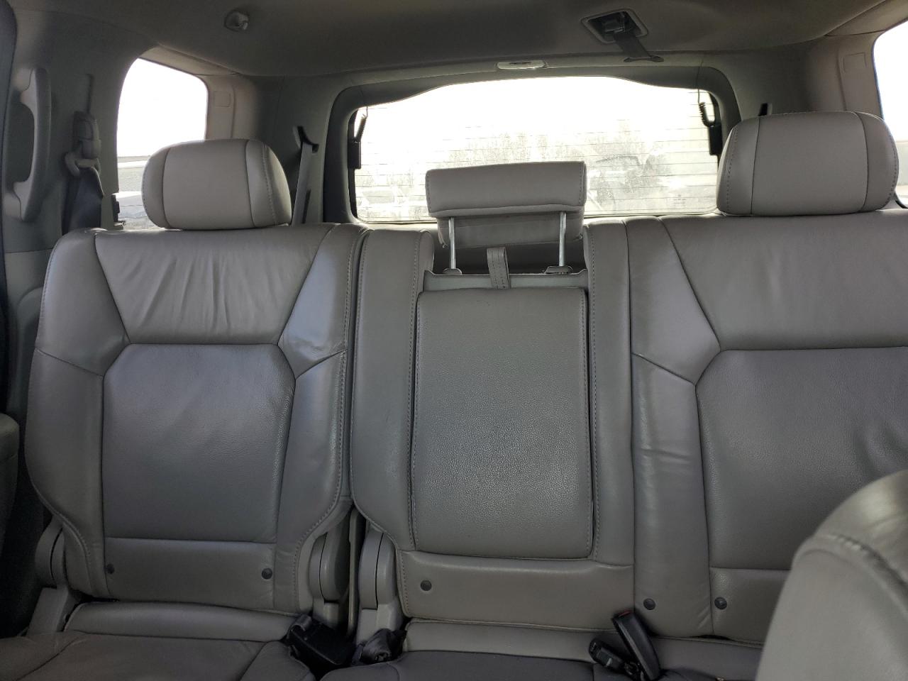 2011 Honda Pilot - Image 10