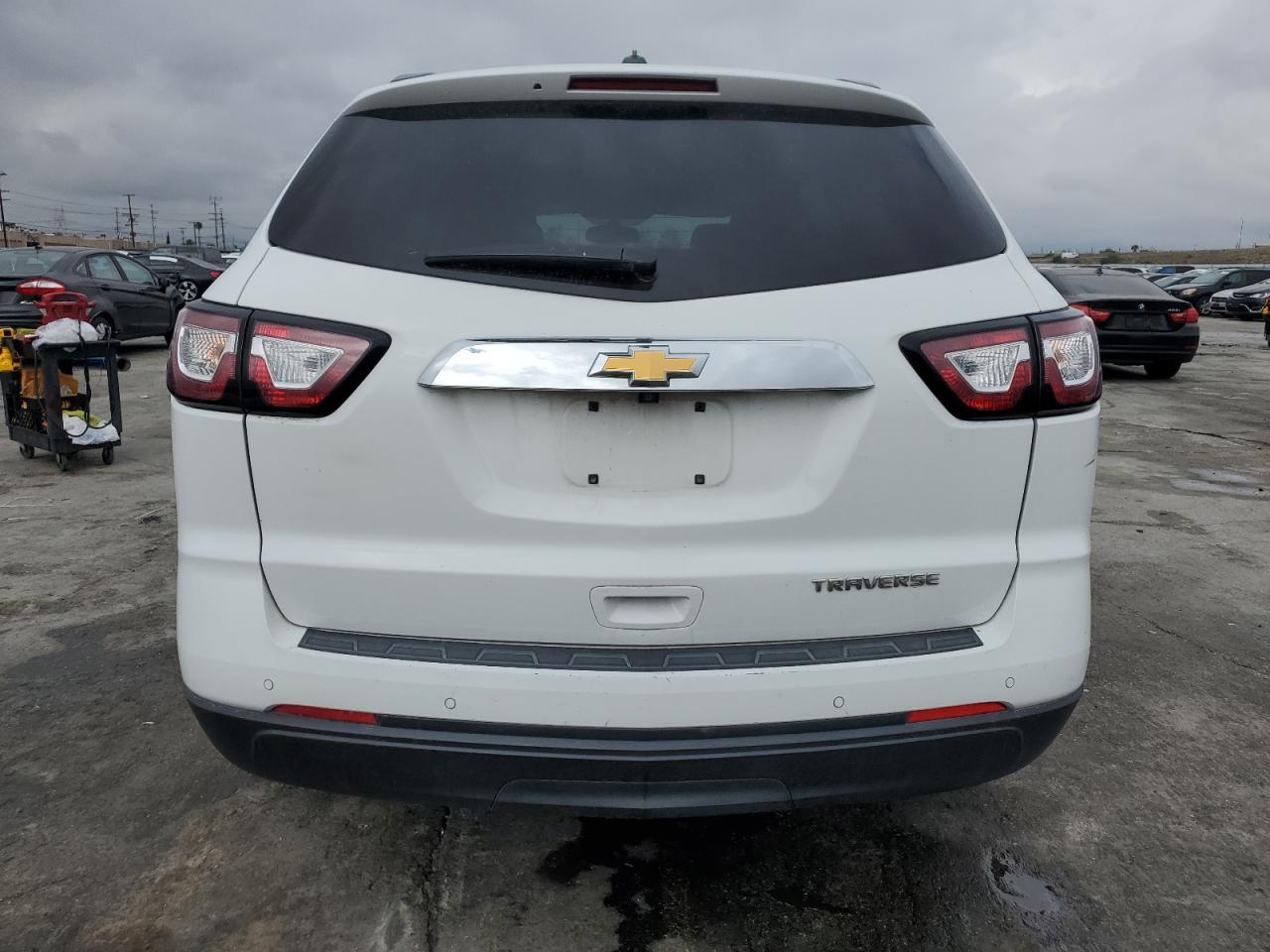 2017 Chevrolet Traverse - Image 6