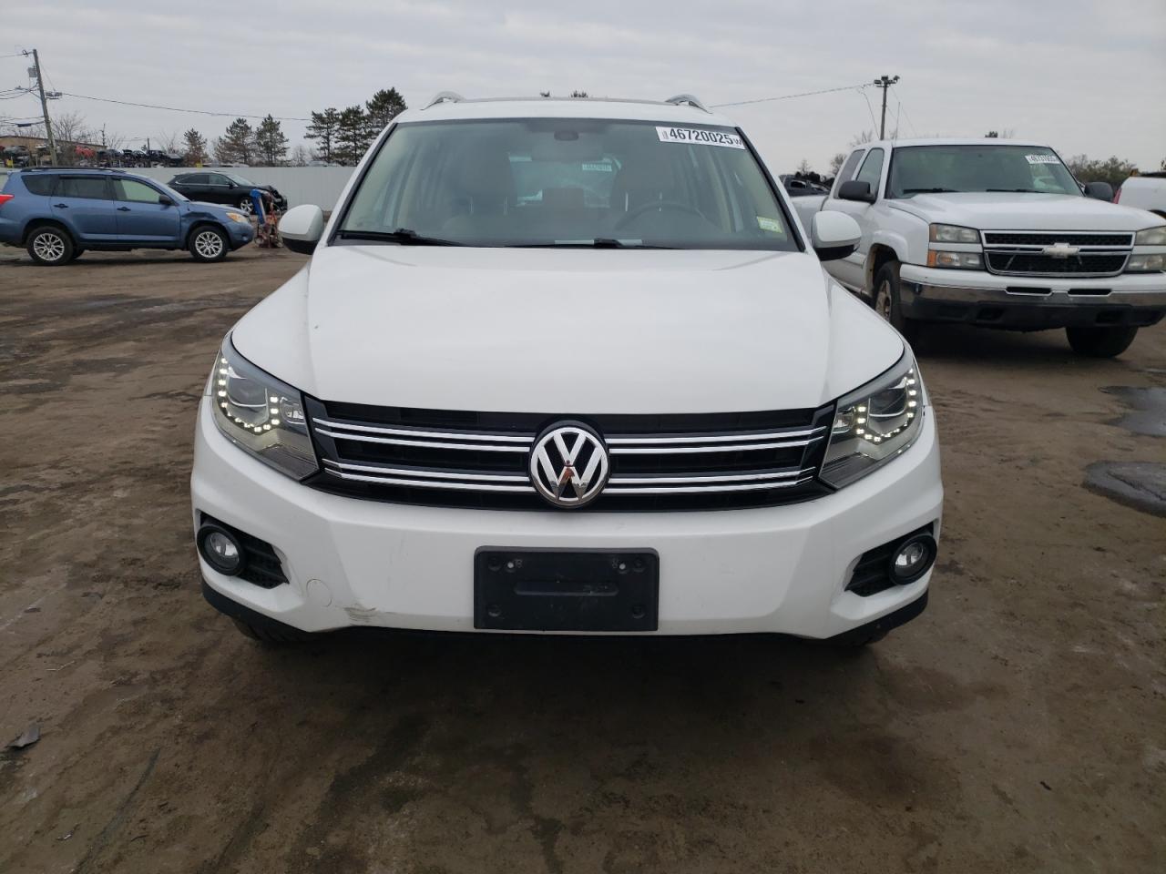 2016 Volkswagen Tiguan - Image 5