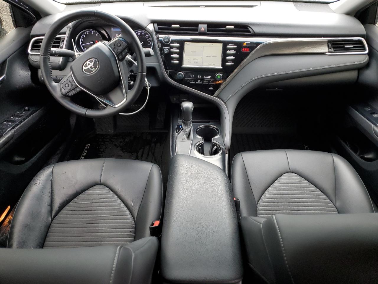 2018 Toyota Camry - Image 8