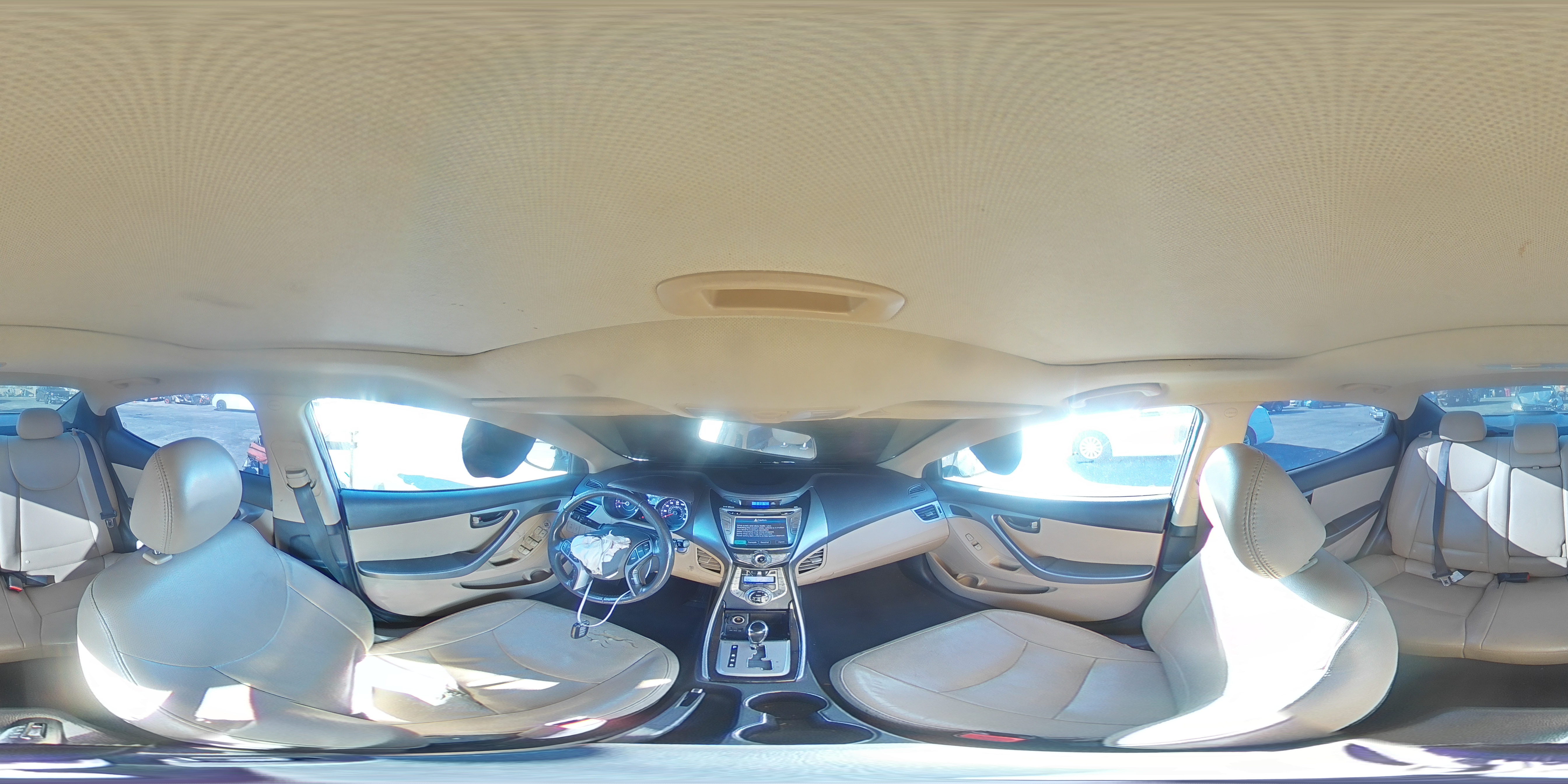 2013 Hyundai Elantra - Image 13
