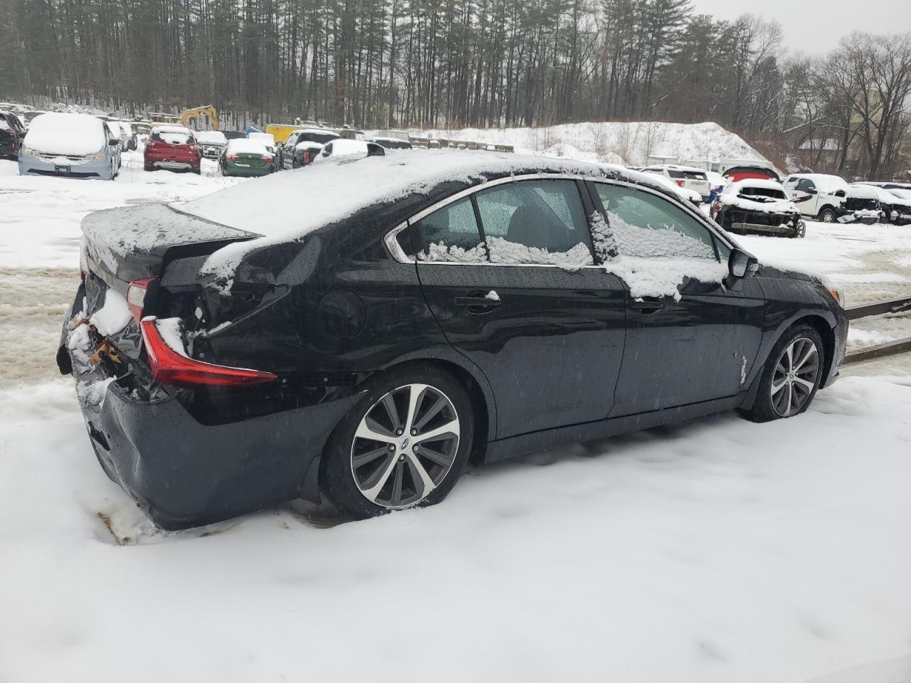 2017 Subaru Legacy - Image 3