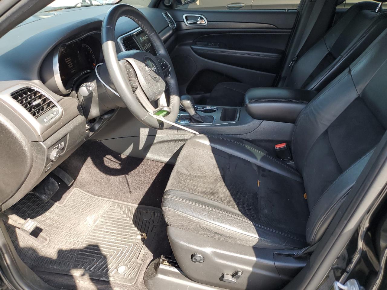 2018 Jeep Grand Cherokee - Image 7