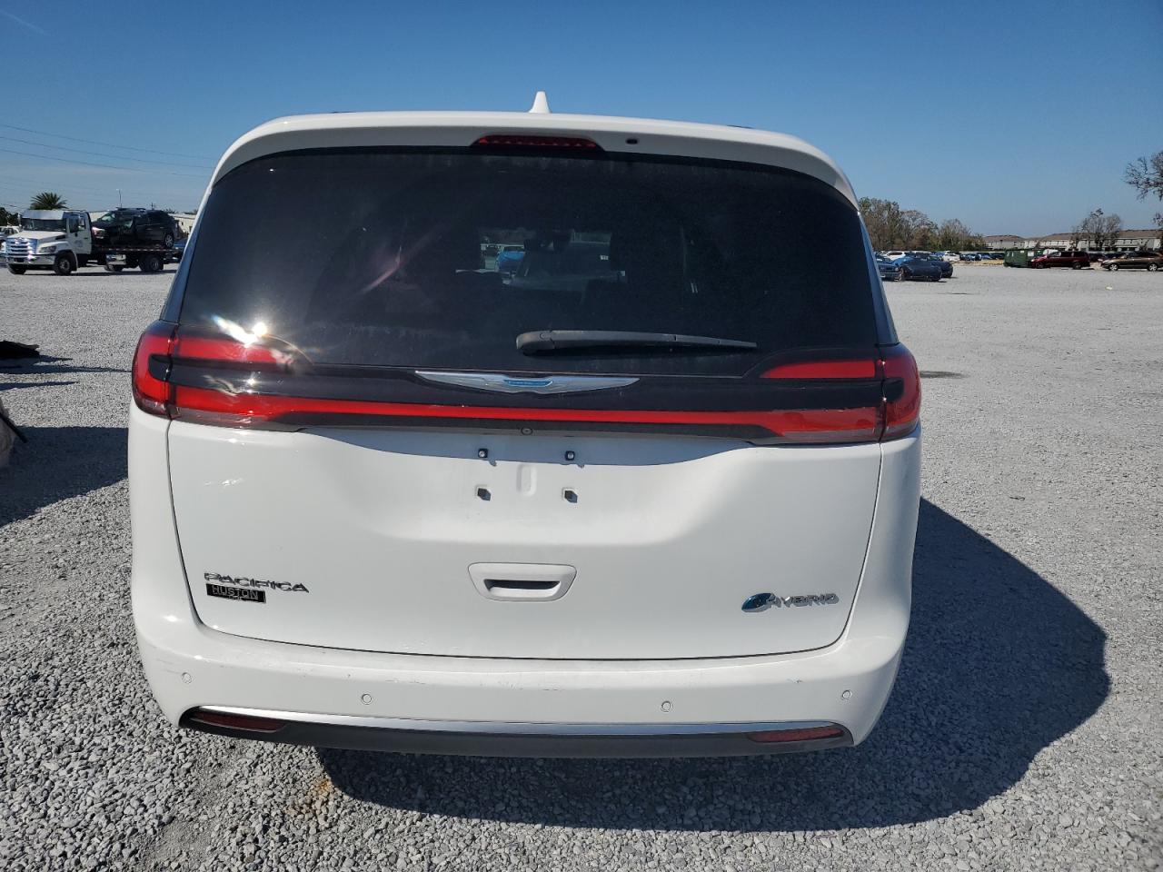 2021 Chrysler Pacifica - Image 6