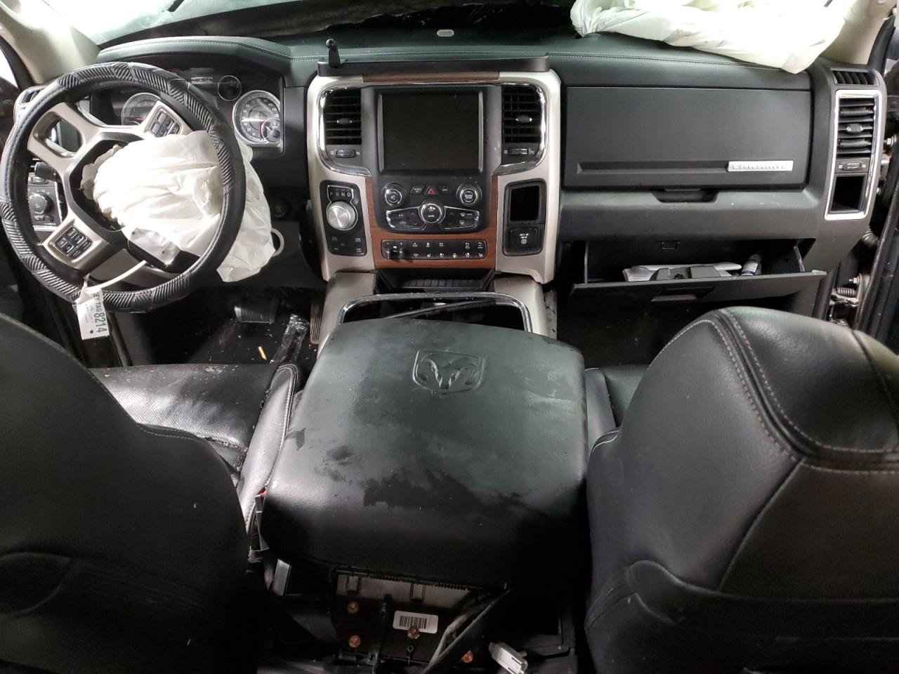 2016 RAM 1500 - Image 8