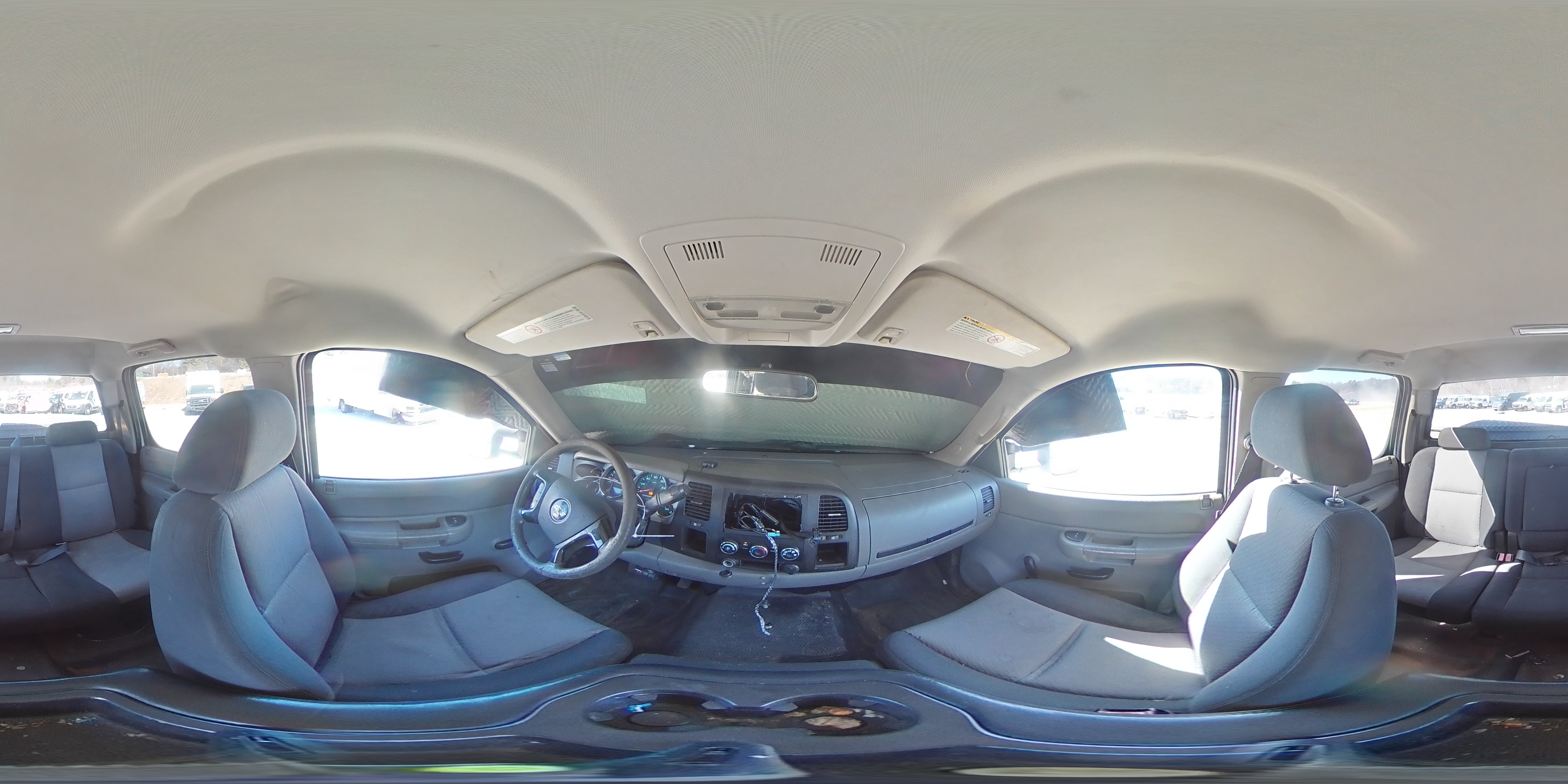 2007 Chevrolet Silverado - Image 13