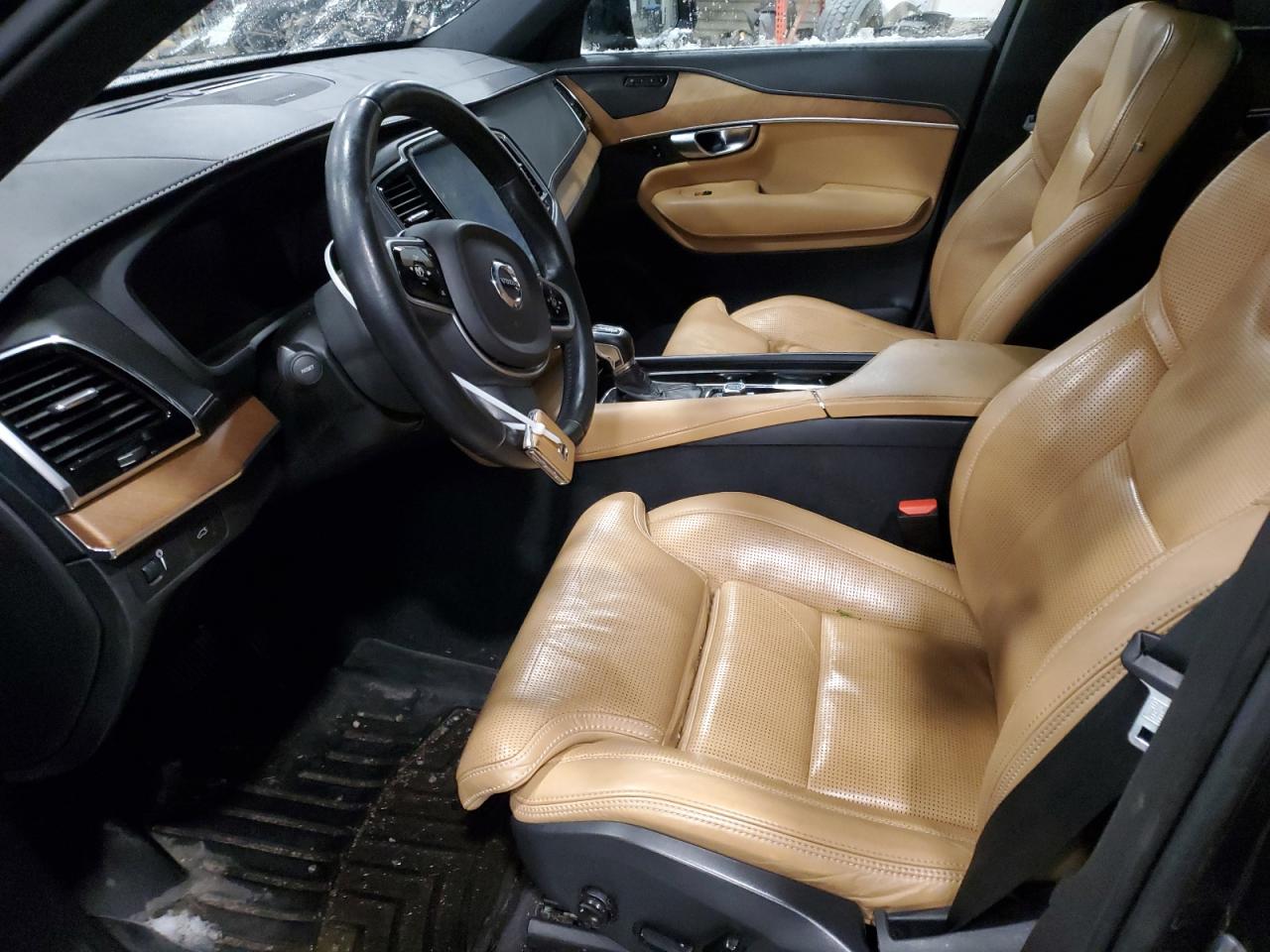2019 Volvo XC90 - Image 7