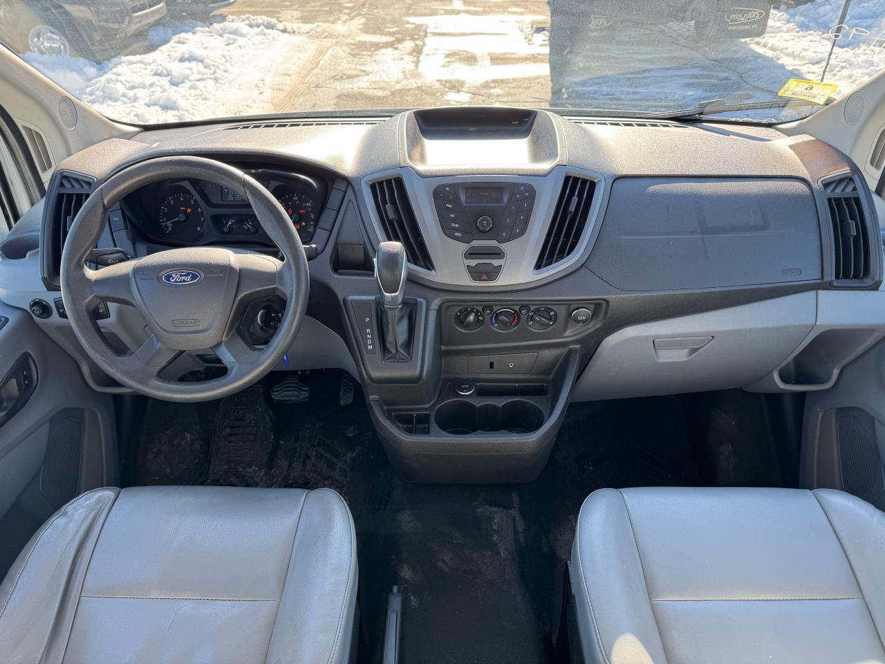 2015 Ford Transit - Image 9