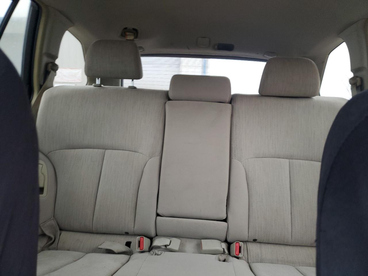 2014 Subaru Outback - Image 10