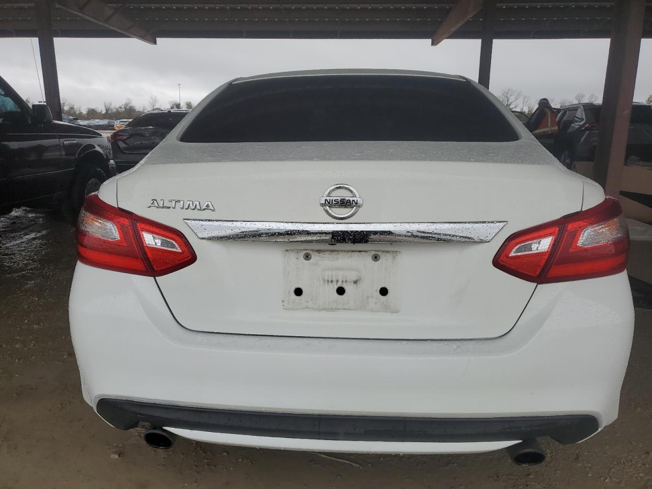 2017 Nissan Altima - Image 6