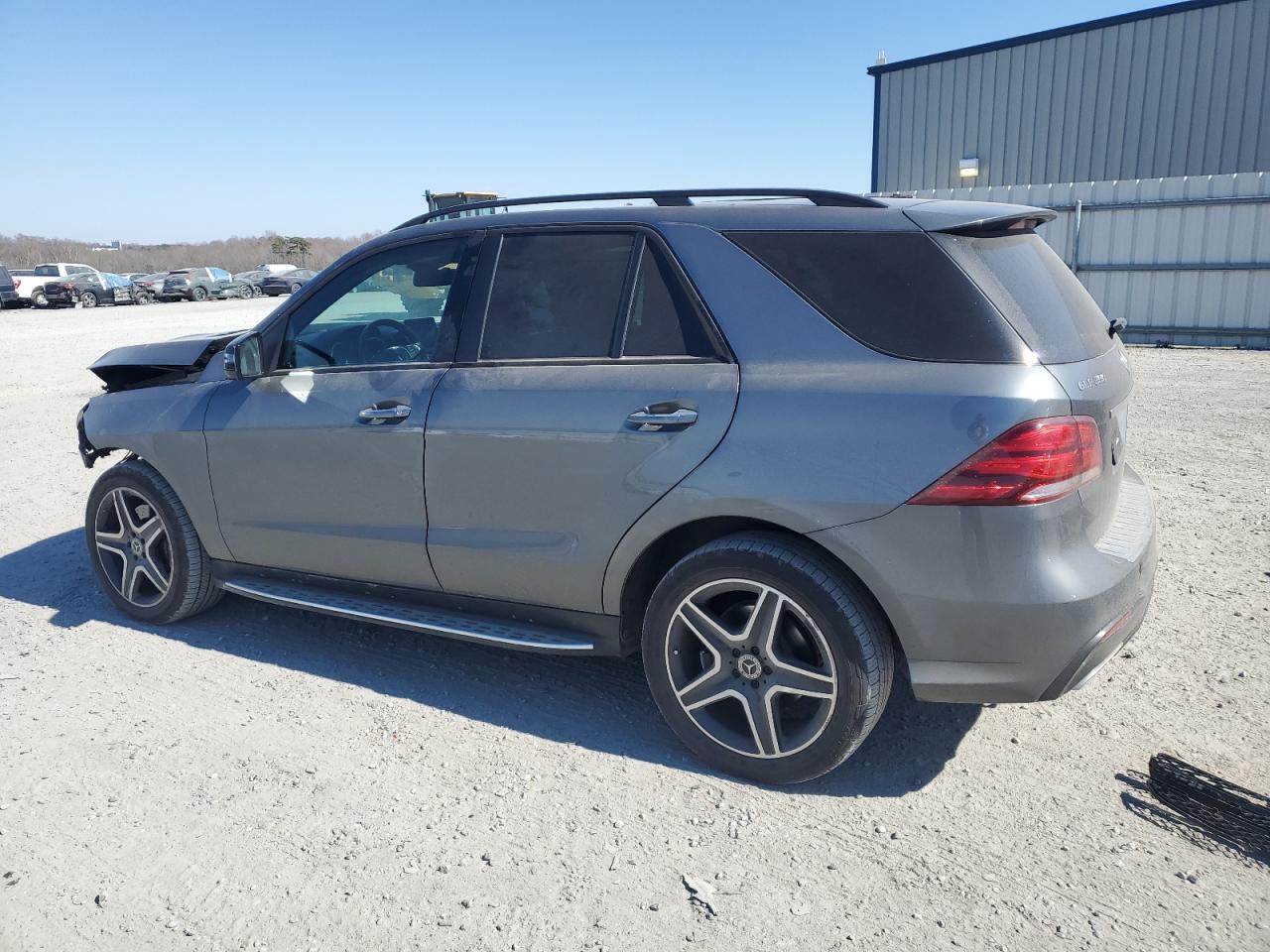 2018 Mercedes-Benz GLE - Image 2