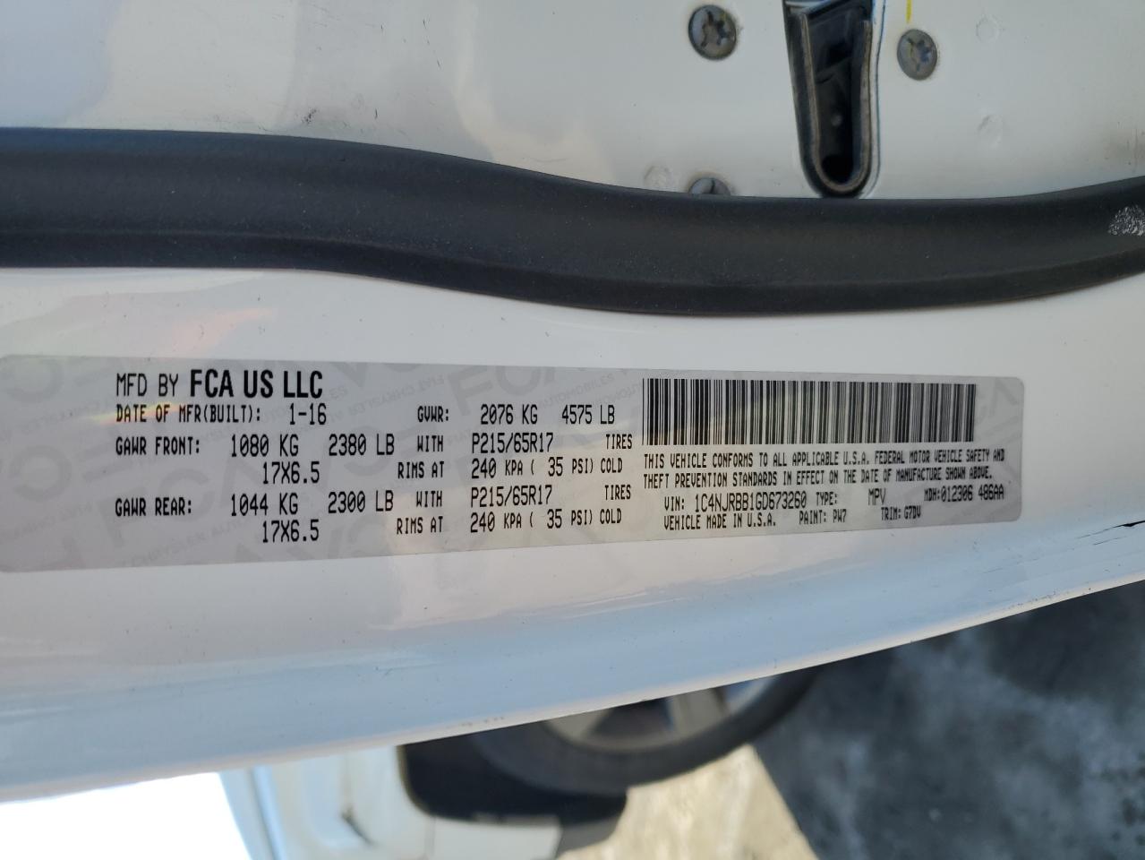 2016 Jeep Liberty (Patriot) - Image 14