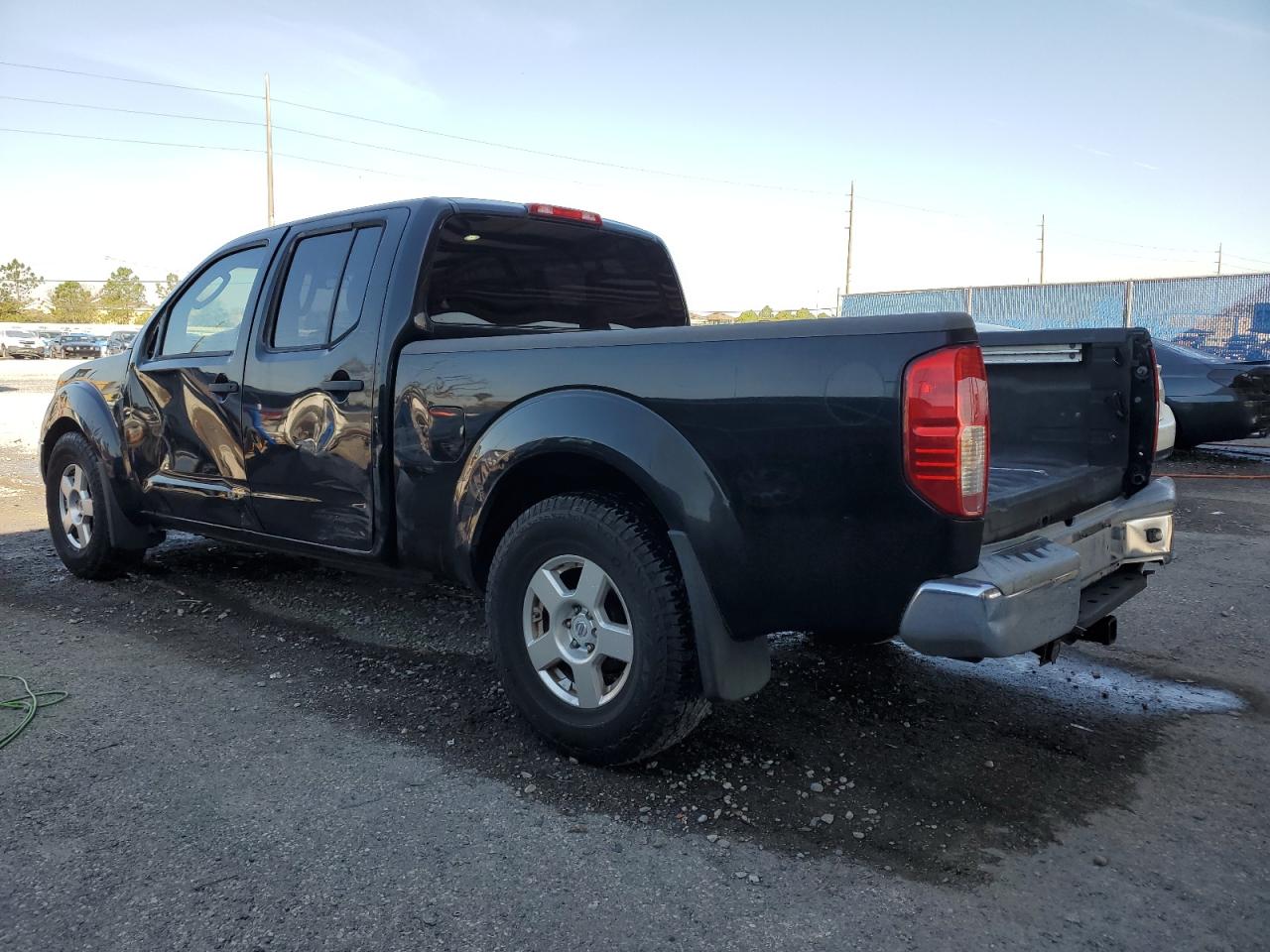2008 Nissan Navara (Frontier) - Image 2