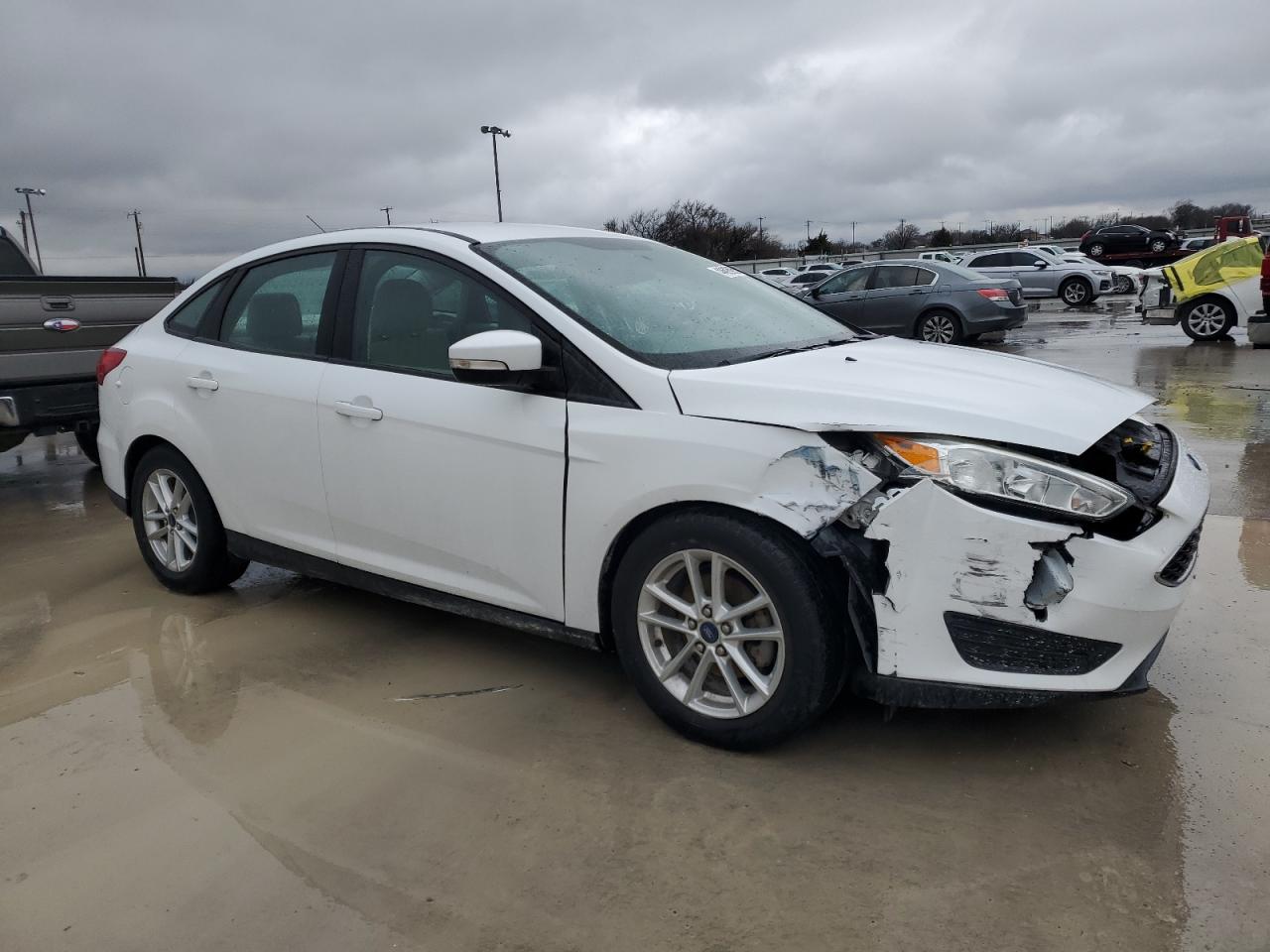 2015 Ford Focus - Image 4