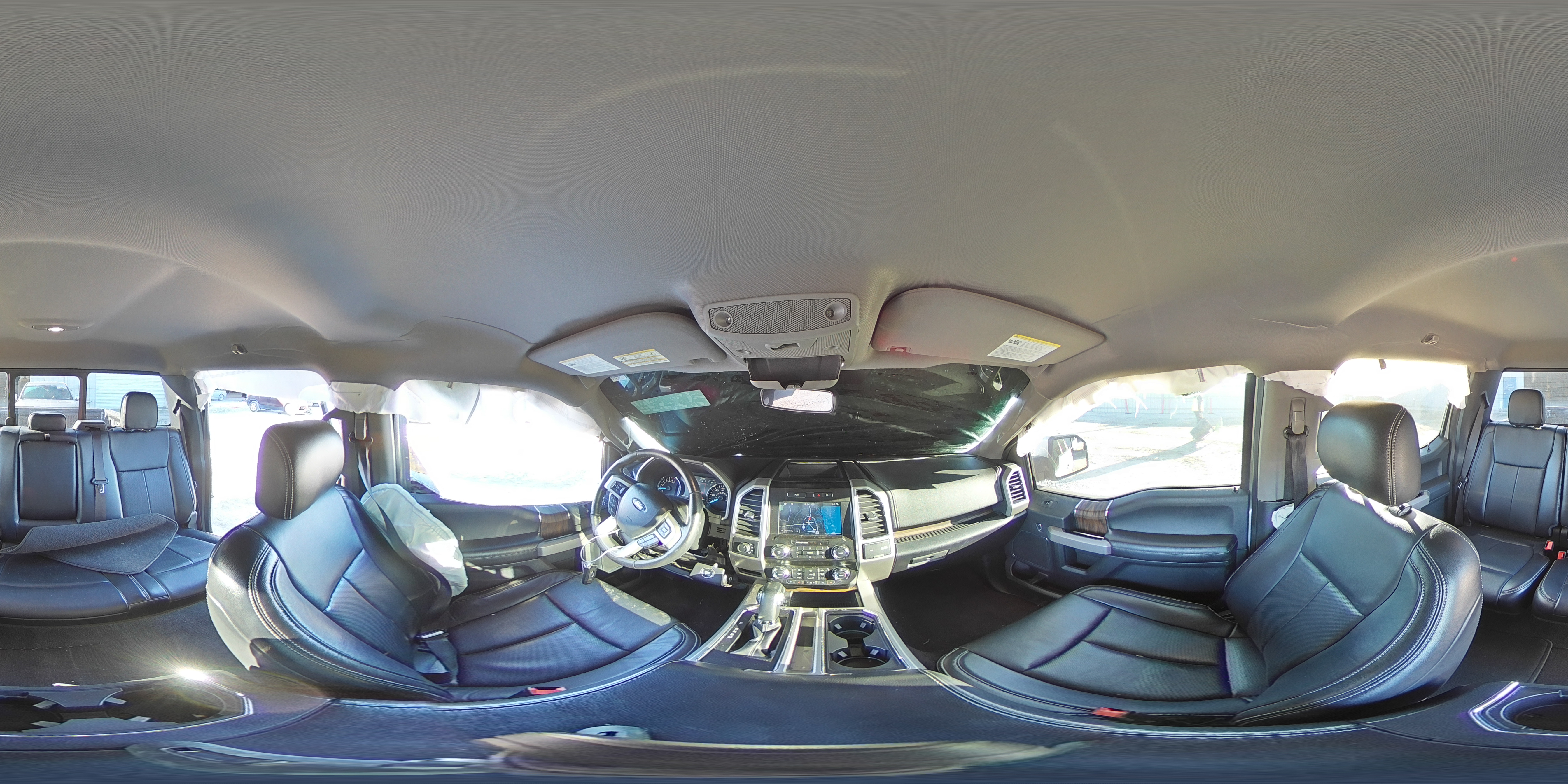 2019 Ford F-150 - Image 12