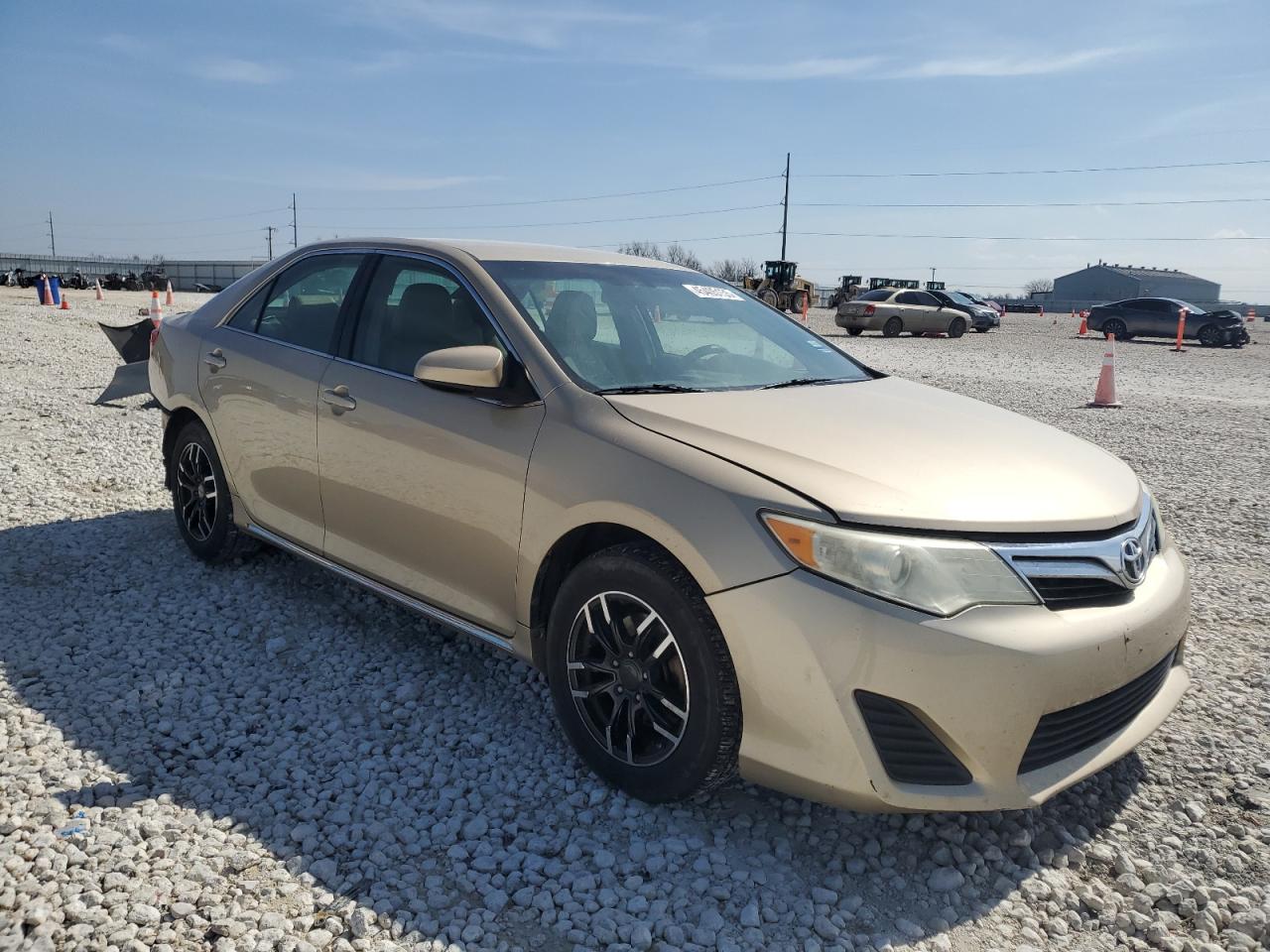 2012 Toyota Camry - Image 4