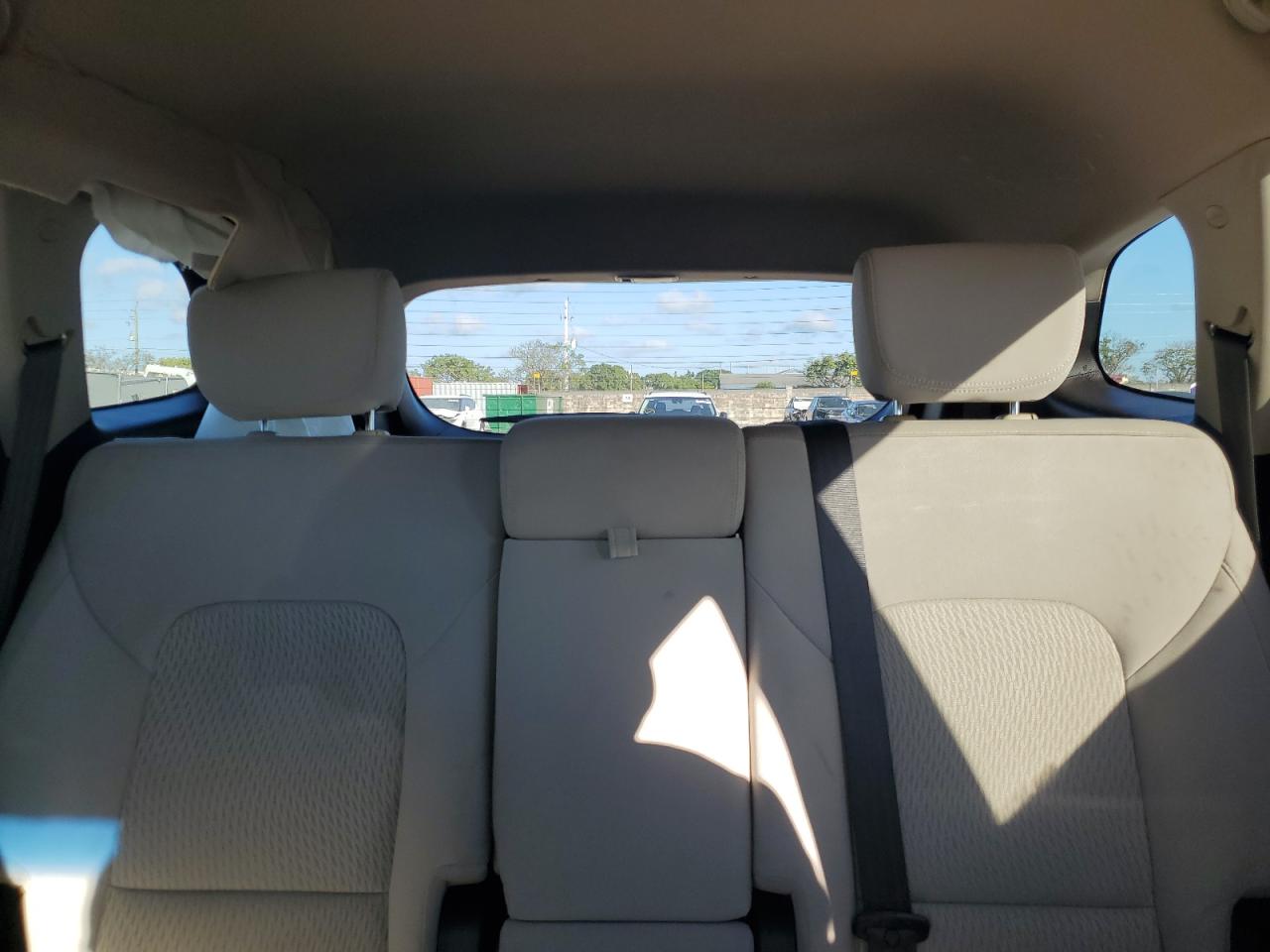 2019 Hyundai Santa Fe - Image 10