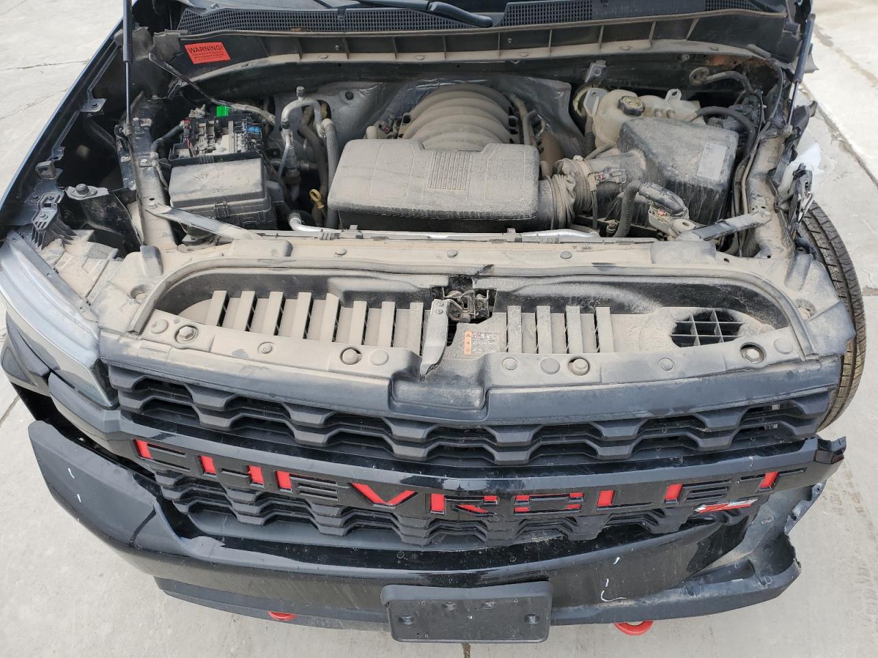 2019 Chevrolet Silverado - Image 11