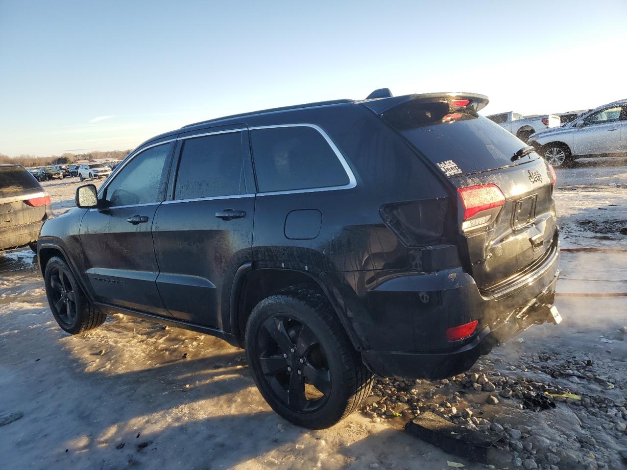 2014 Jeep Grand Cherokee - Image 2