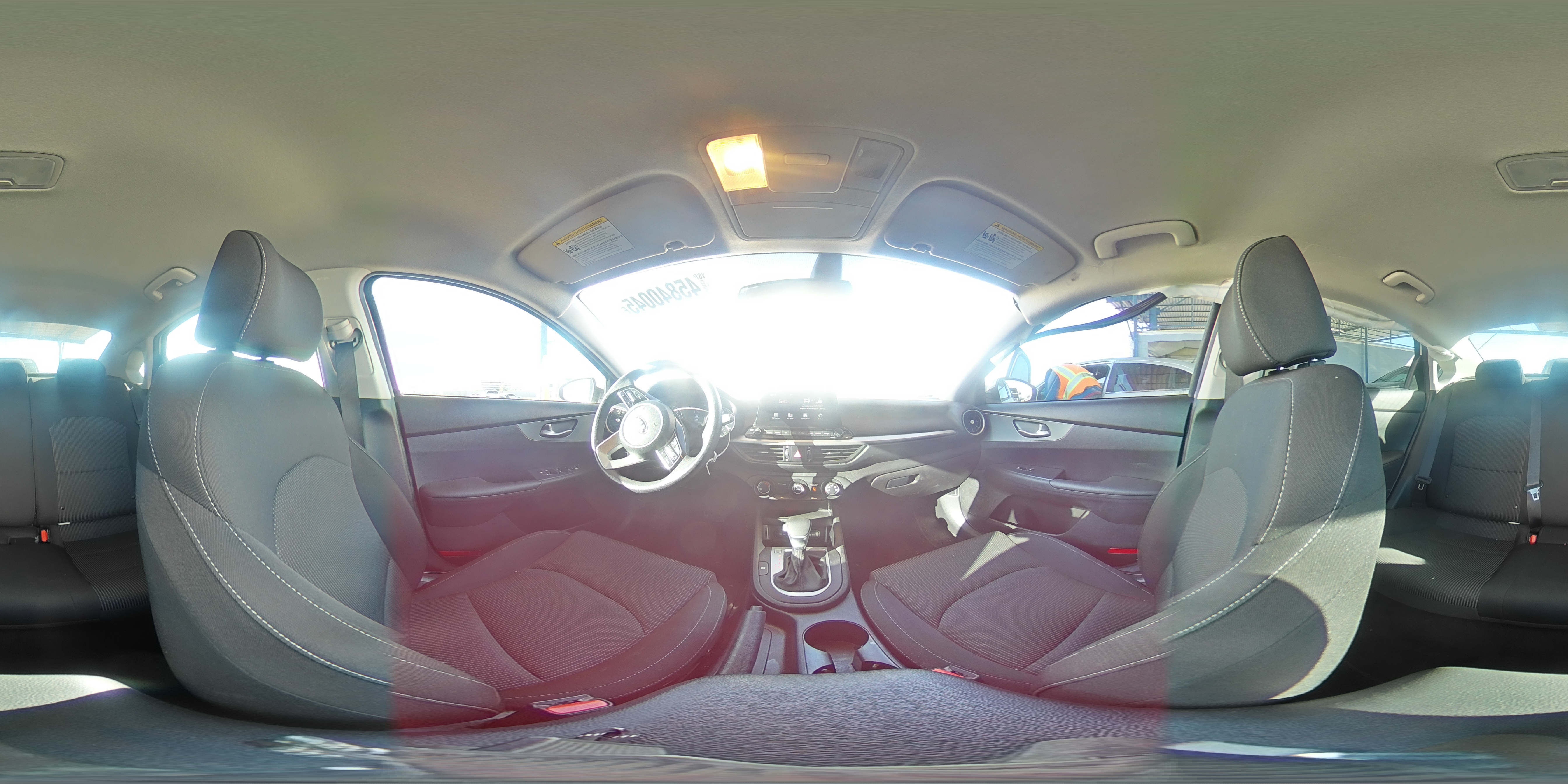 2021 Kia Forte - Image 13