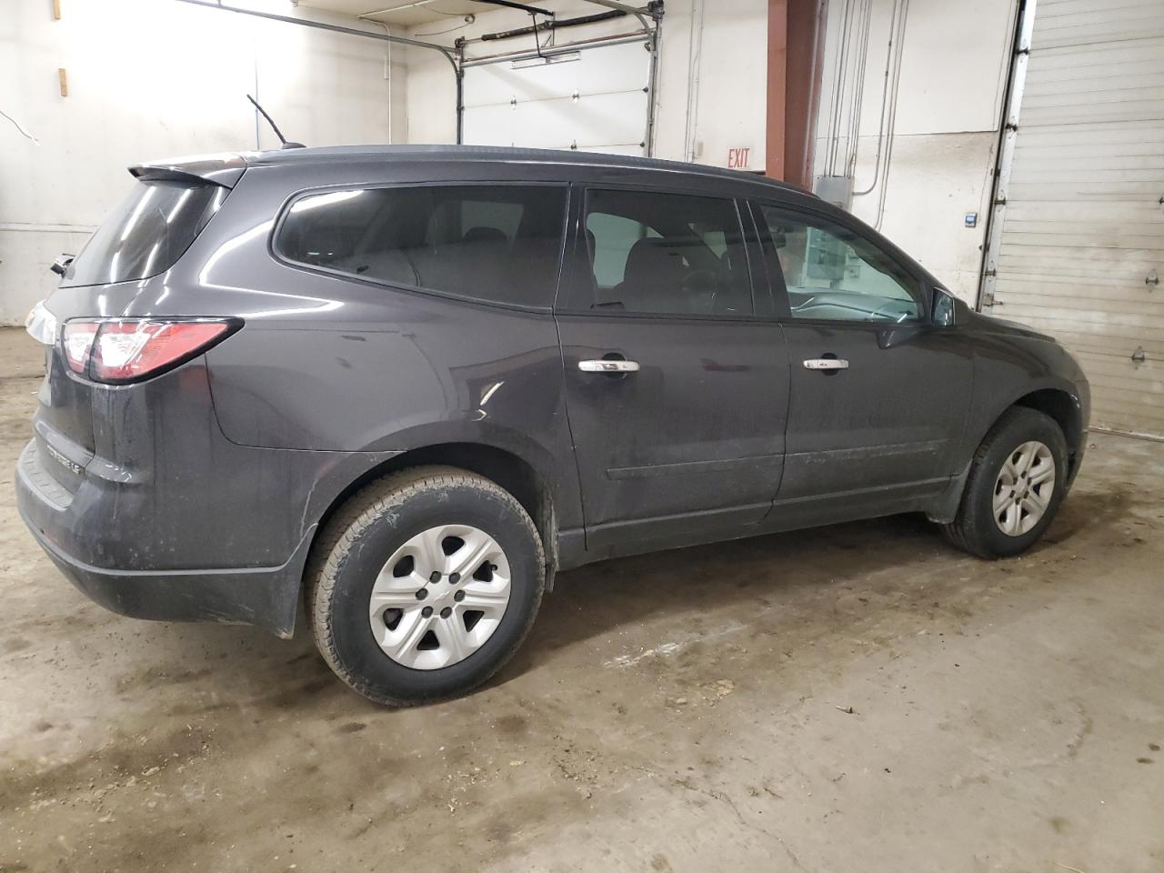 2014 Chevrolet Traverse - Image 3