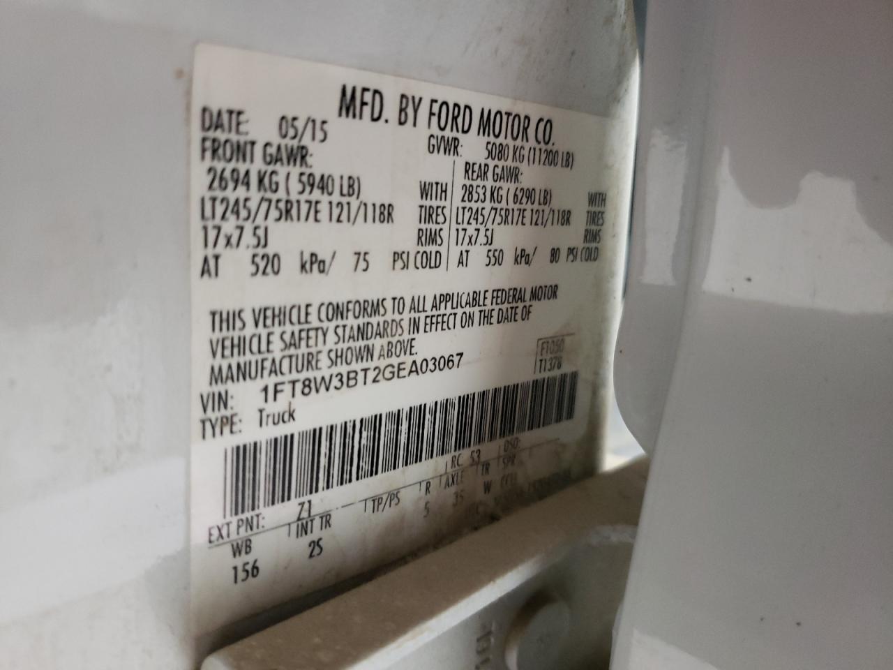 2016 Ford F350 - Image 12