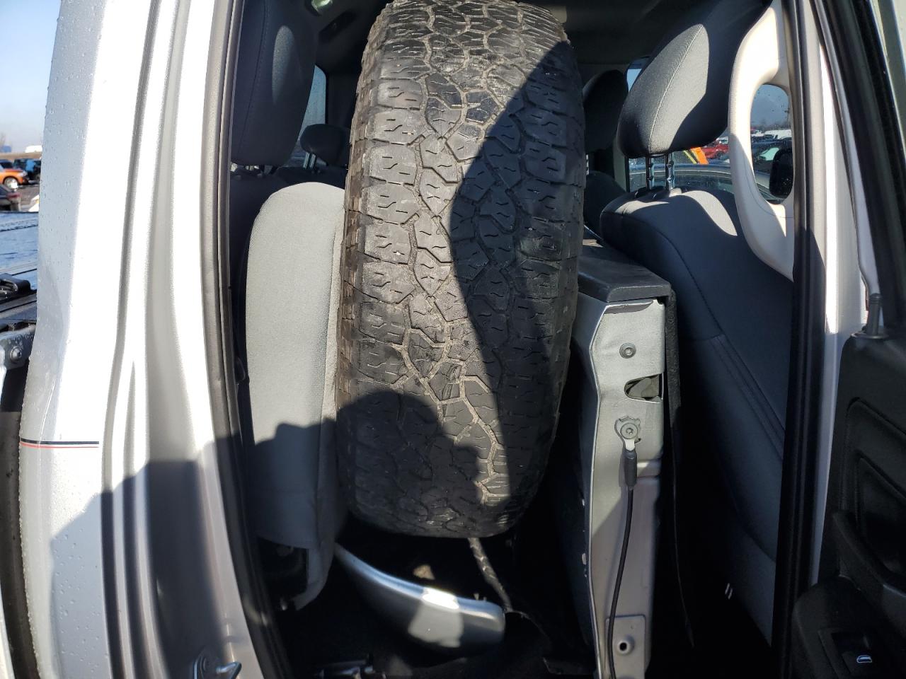 2018 RAM 1500 - Image 10