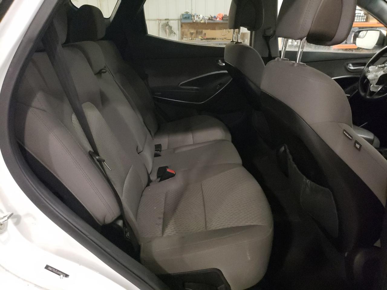 2018 Hyundai Santa Fe - Image 11