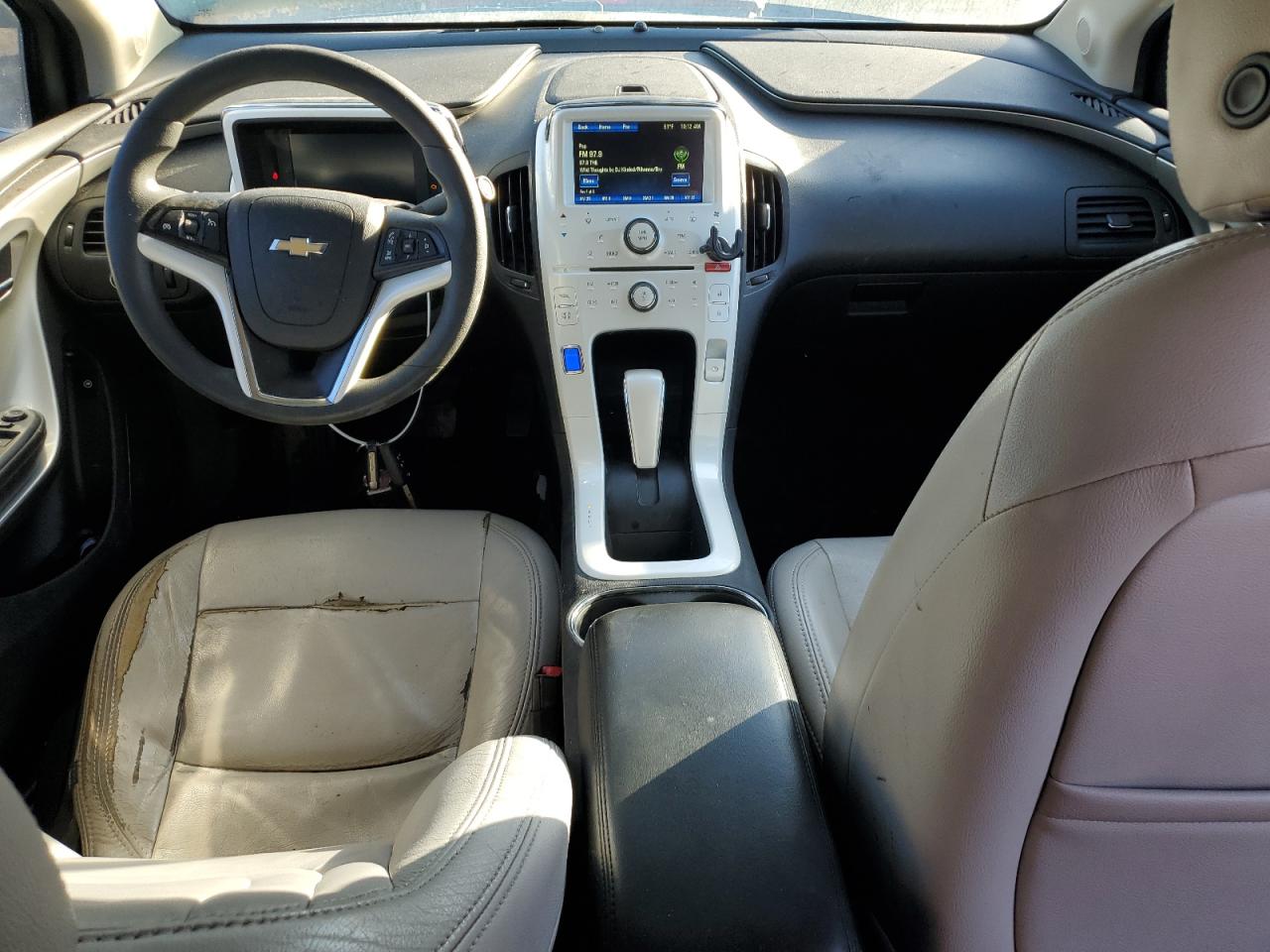 2013 Chevrolet Volt - Image 8