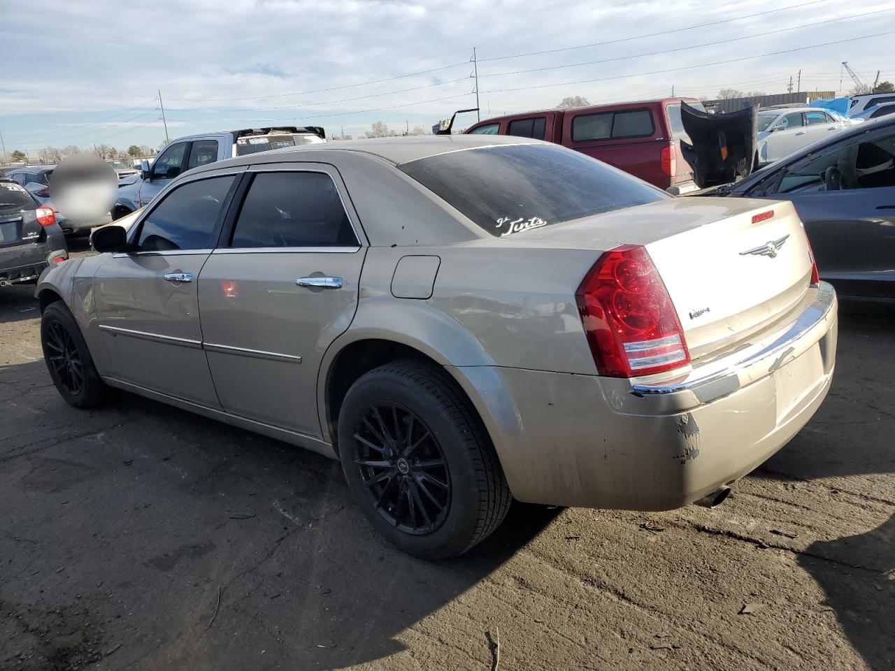 2008 Chrysler 300 - Image 2