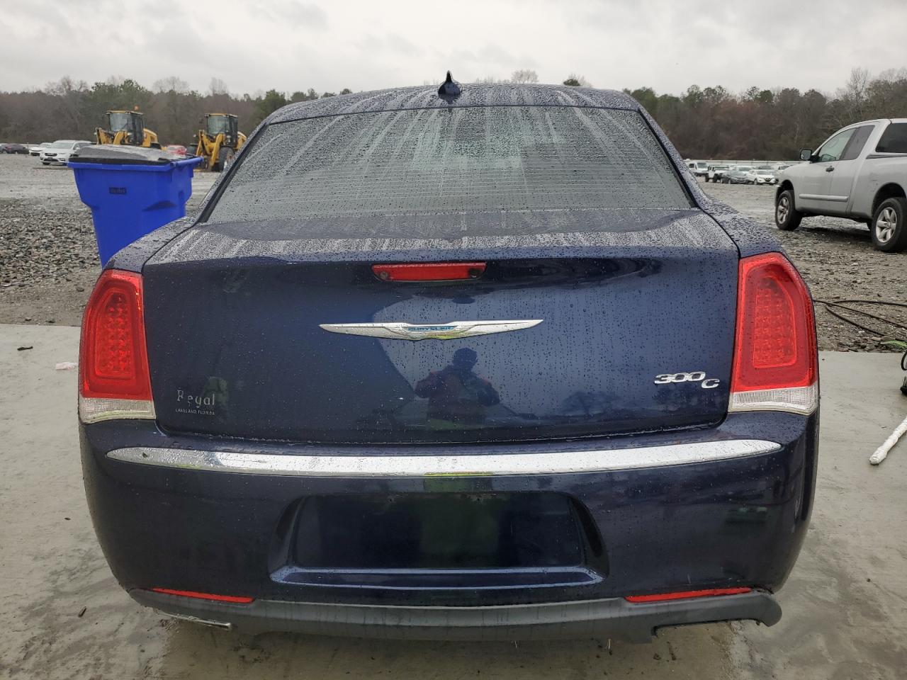 2016 Chrysler 300 - Image 6