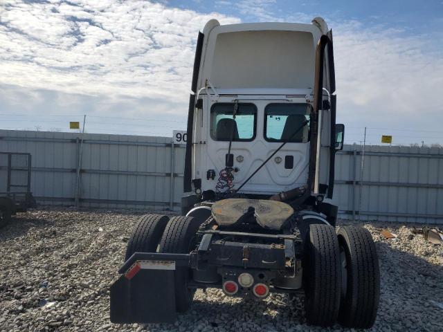 2015 FREIGHTLINER CASCADIA 125