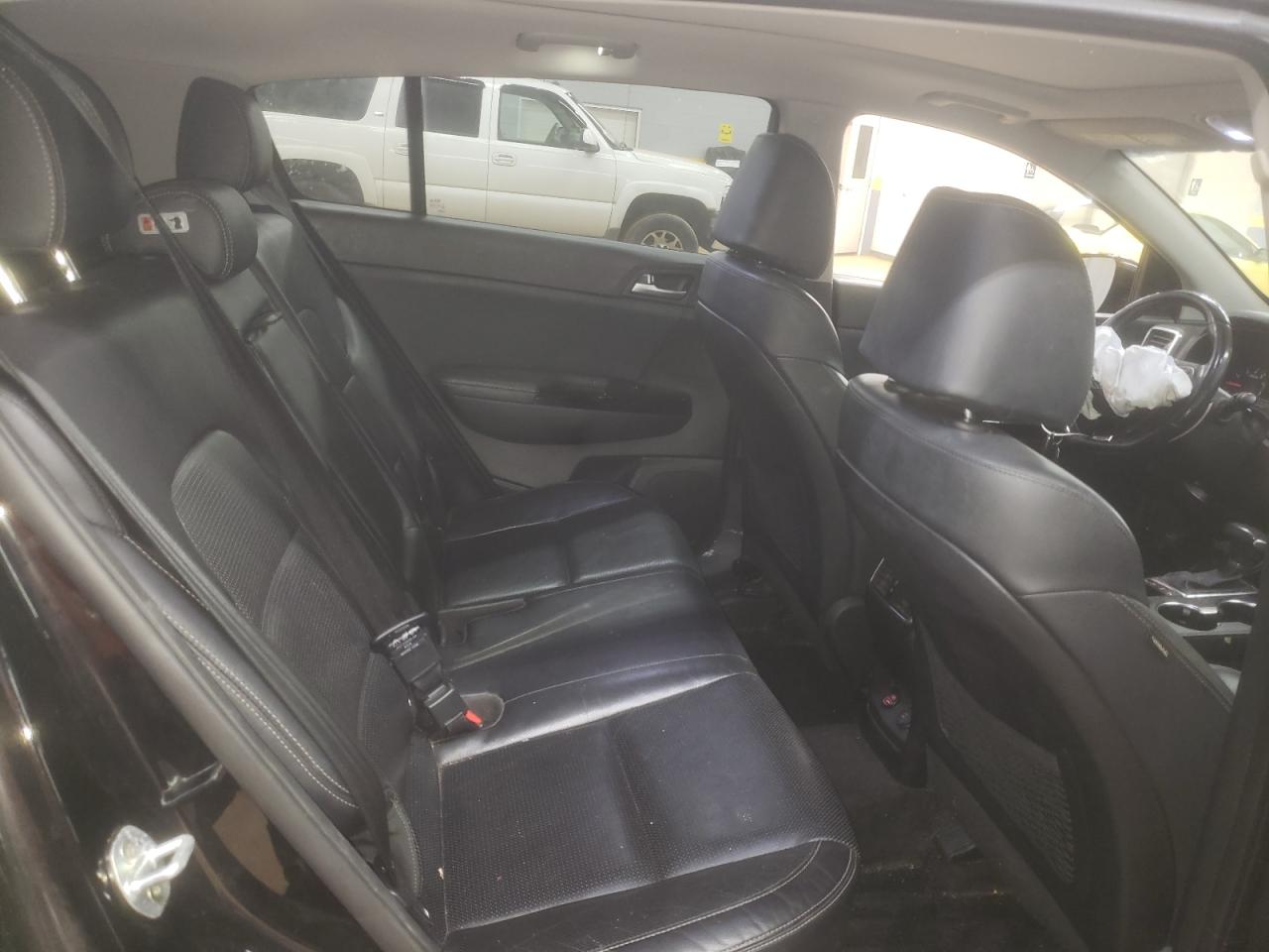 2017 Kia Sportage - Image 11