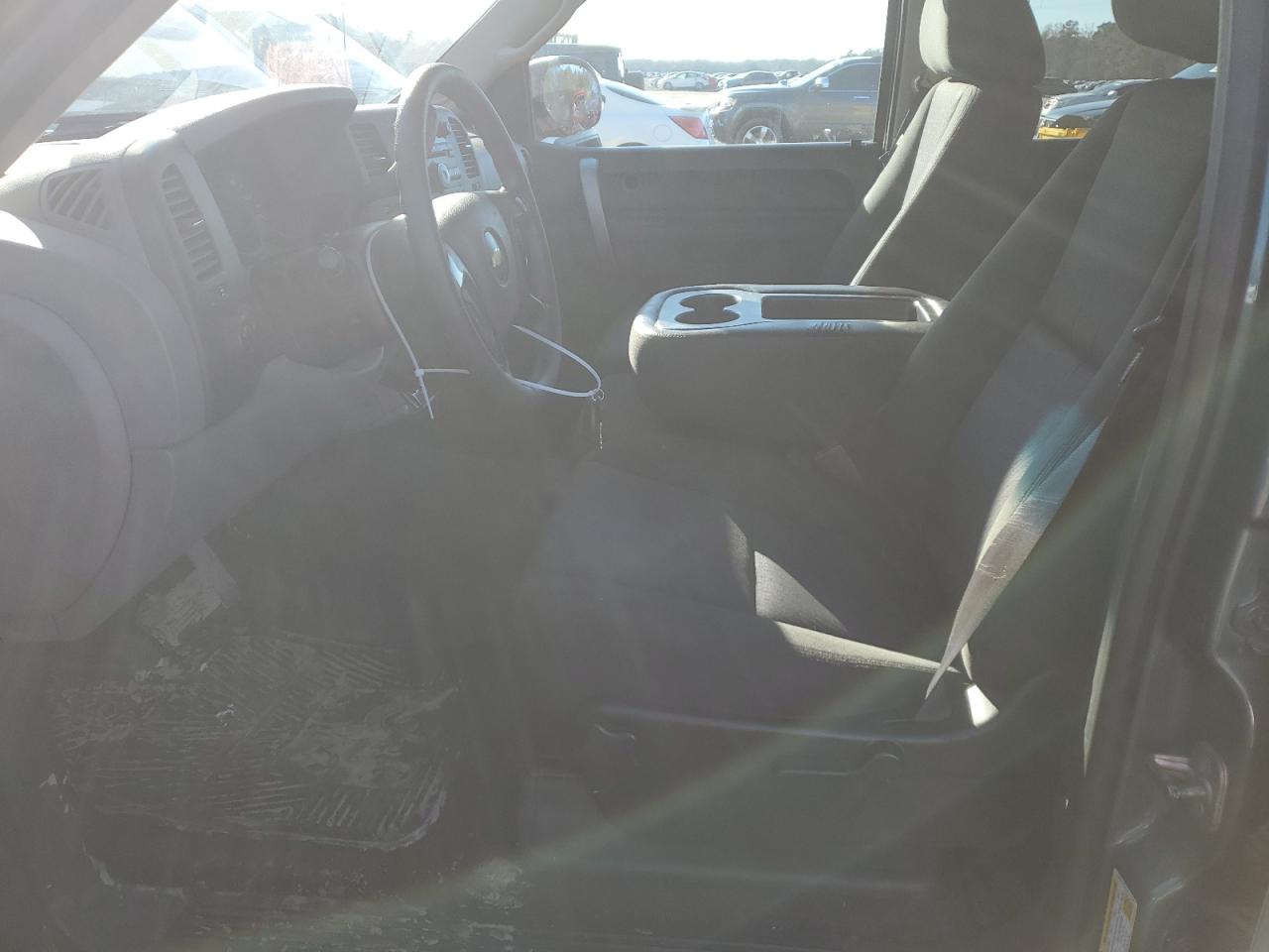 2012 Chevrolet Silverado - Image 7
