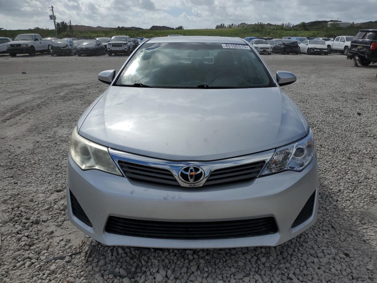 2014 Toyota Camry - Image 5