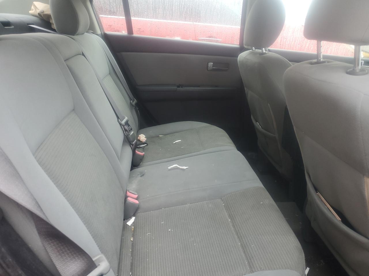 2010 Nissan Sentra - Image 10