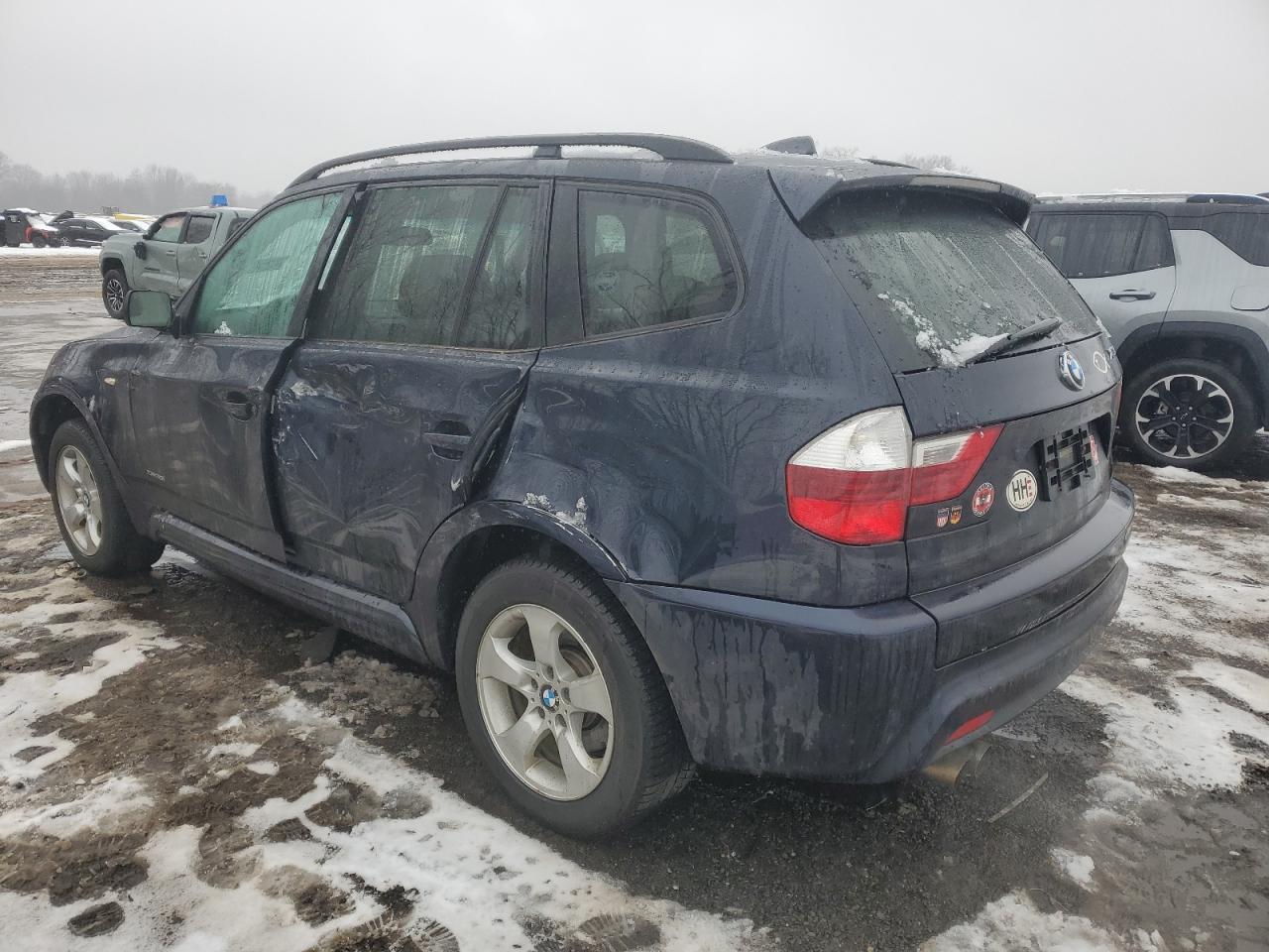 2009 BMW X3 - Image 2