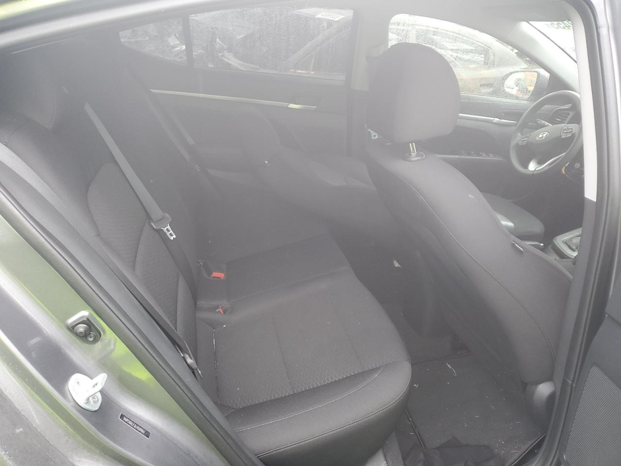 2020 Hyundai Elantra - Image 10