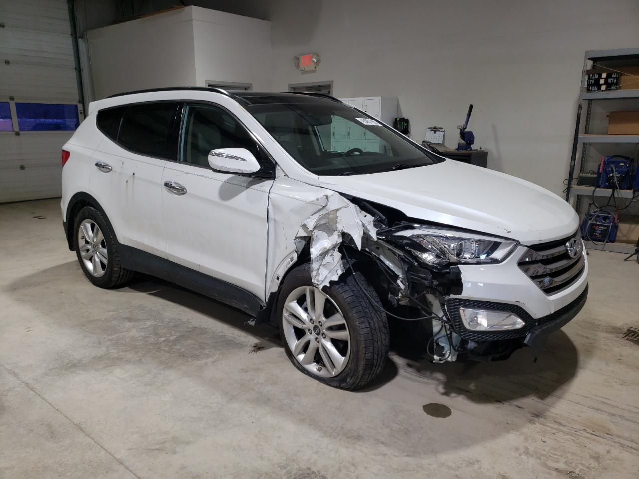 2015 Hyundai Santa Fe - Image 4