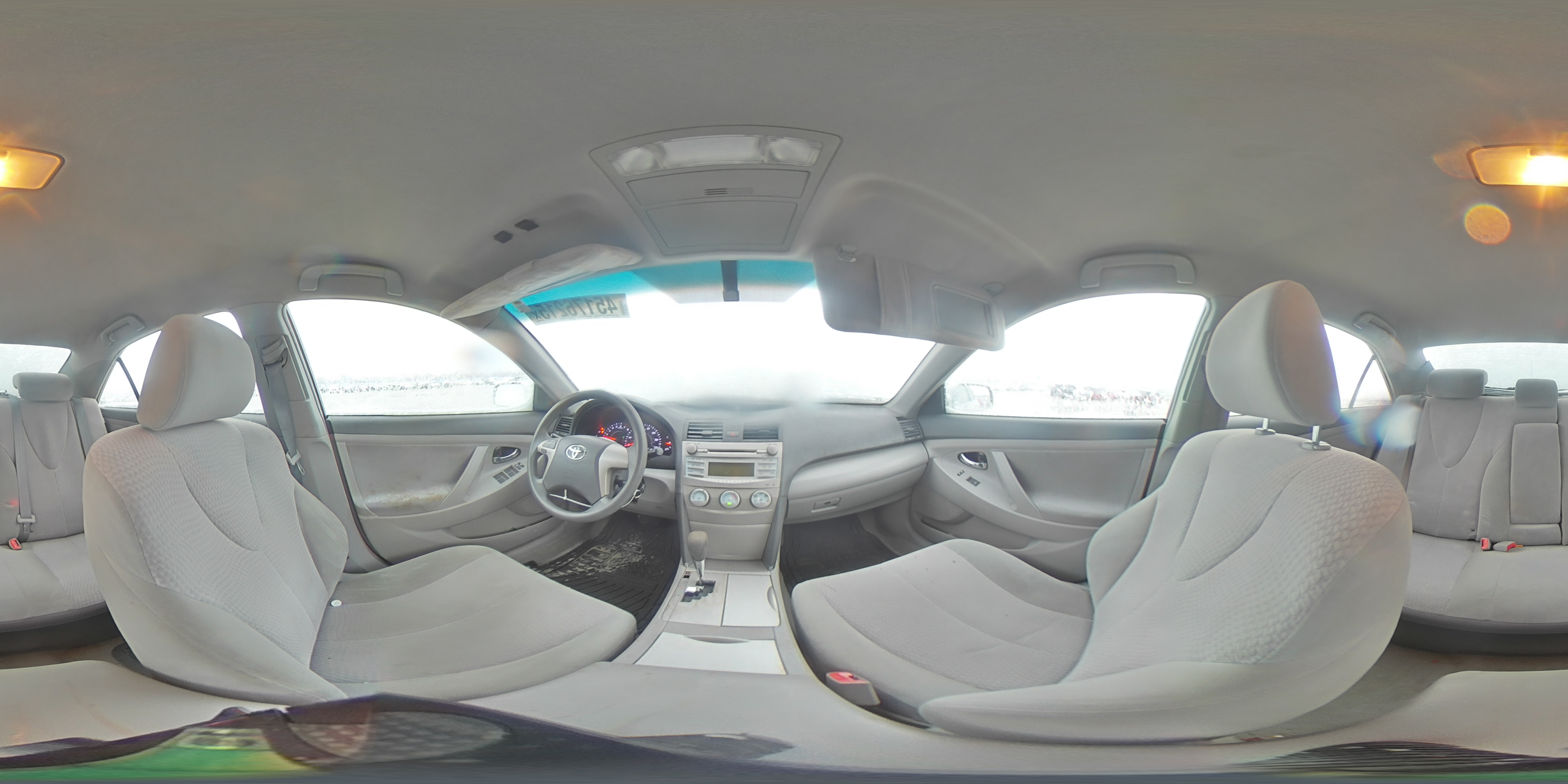 2010 Toyota Camry - Image 12
