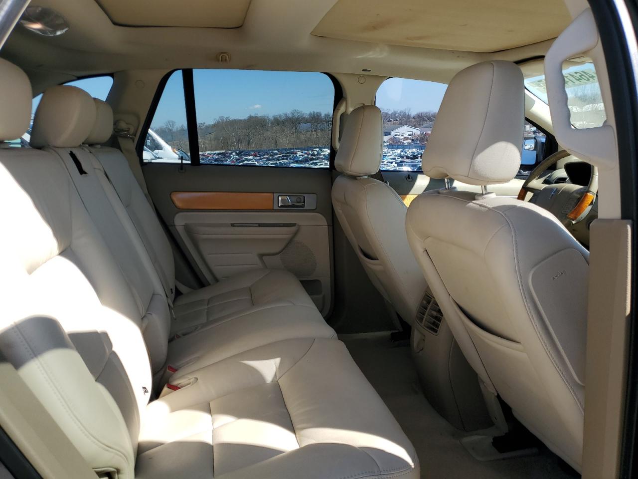 2007 Lincoln MKX - Image 11