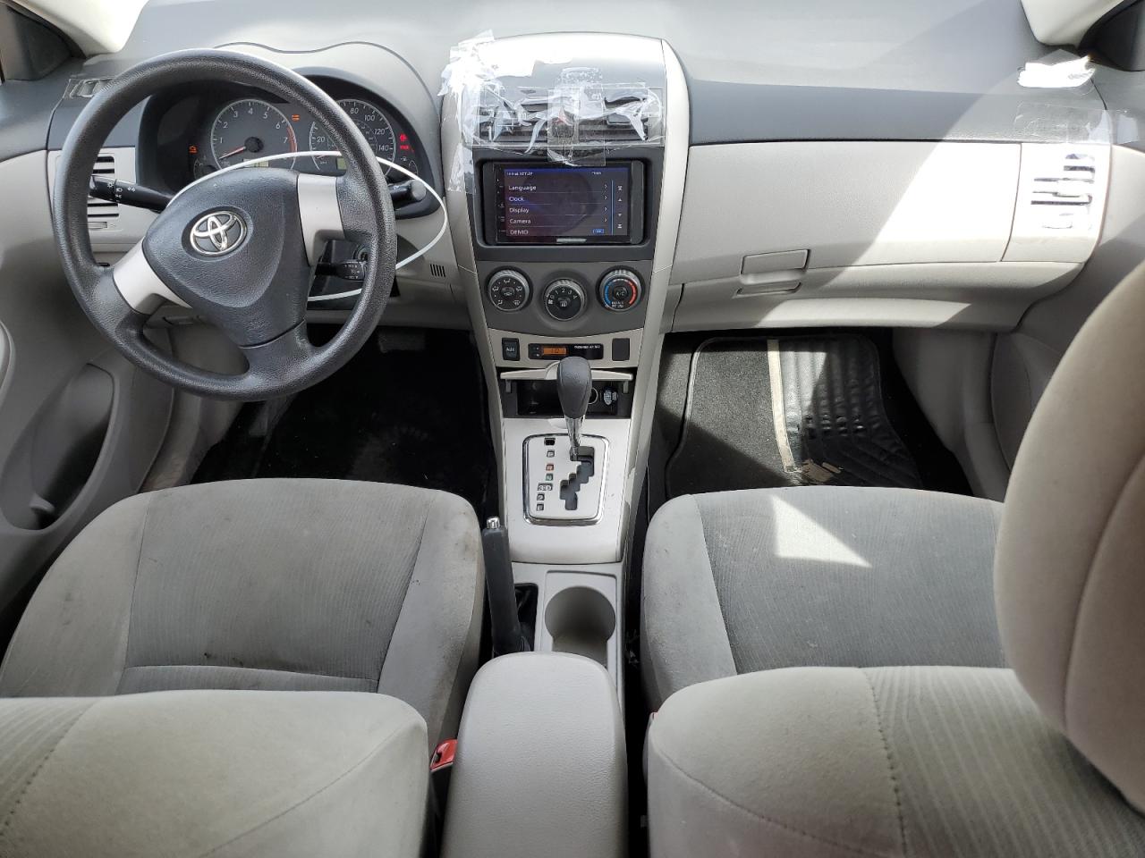 2011 Toyota Corolla - Image 8