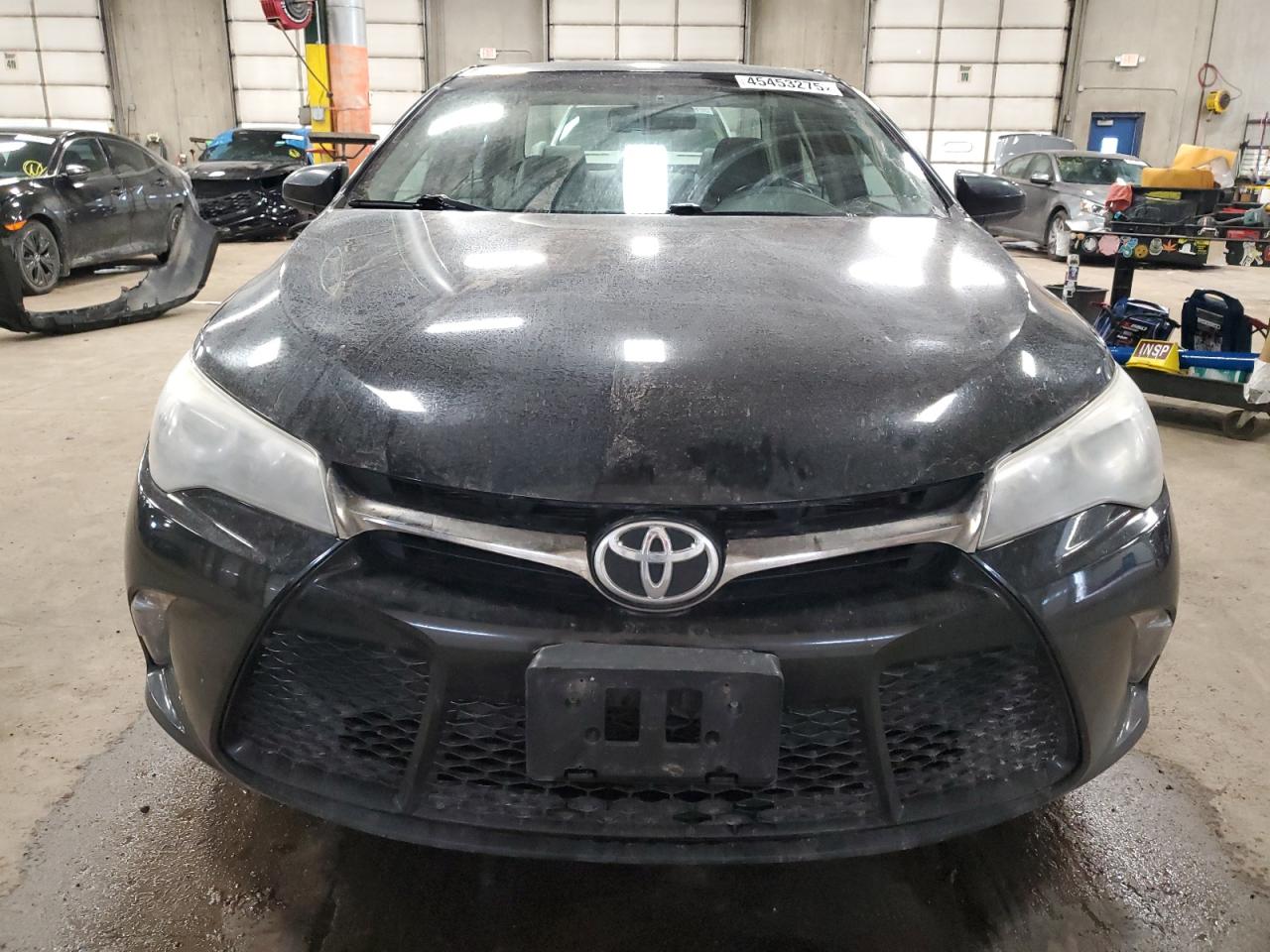 2015 Toyota Camry - Image 5