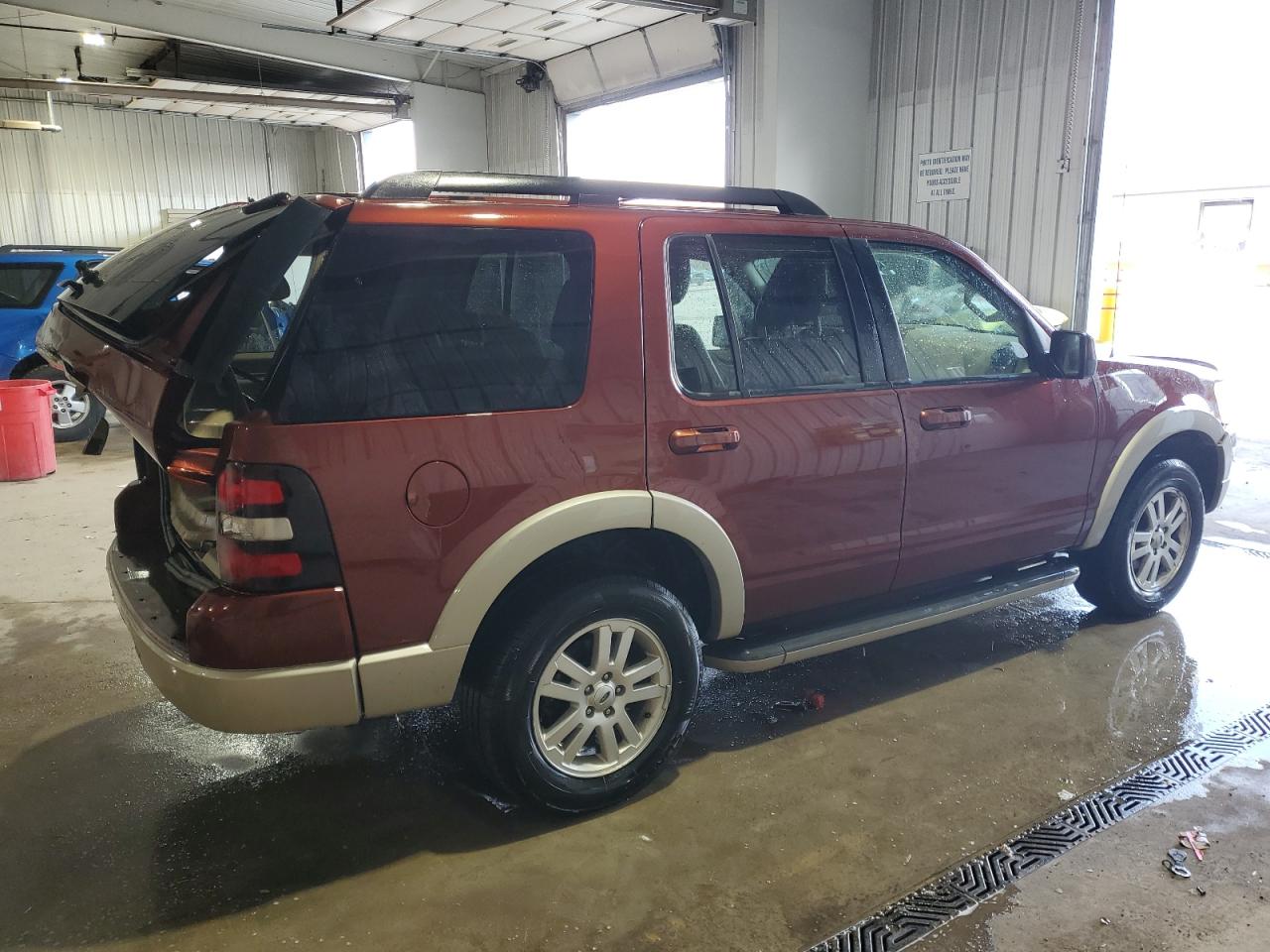 2010 Ford Explorer - Image 3