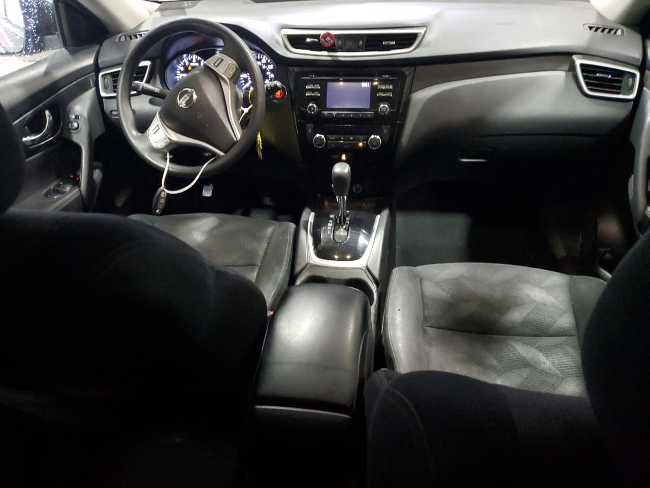 2015 Nissan Rogue - Image 8