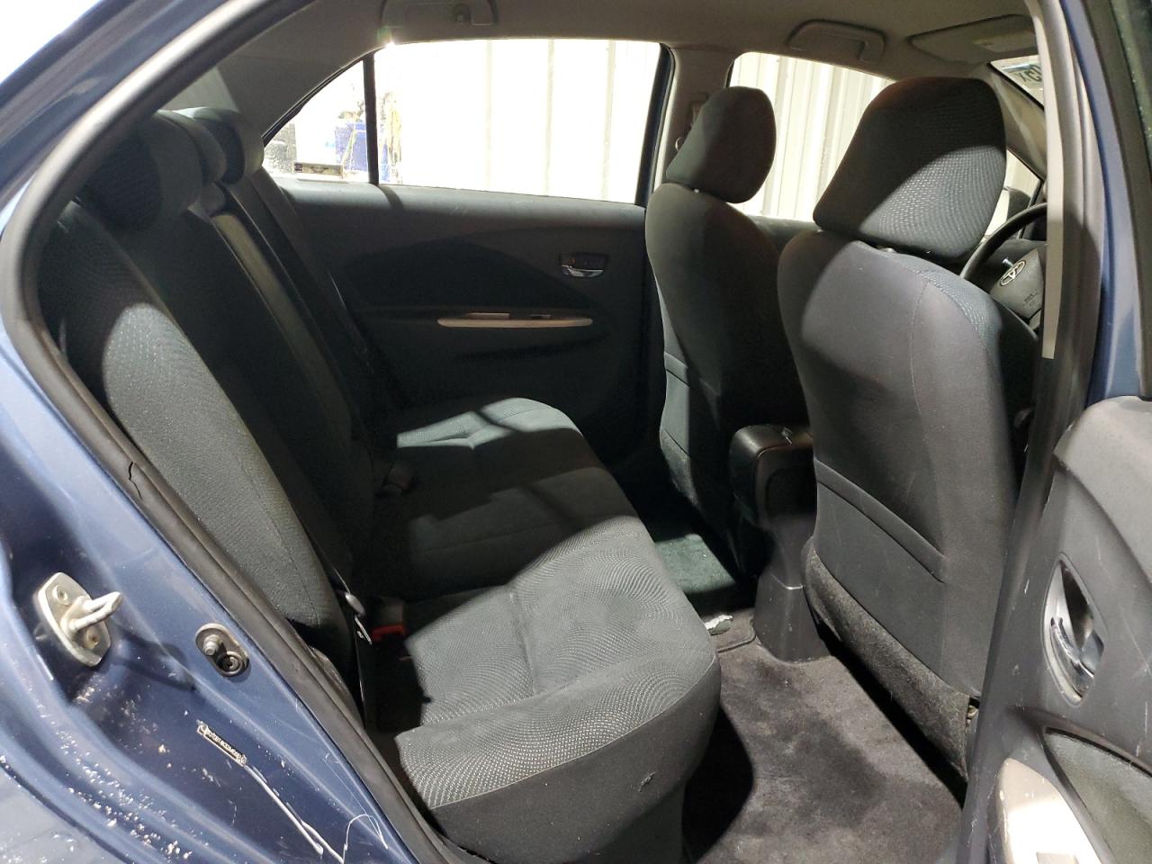 2010 Toyota Yaris - Image 10