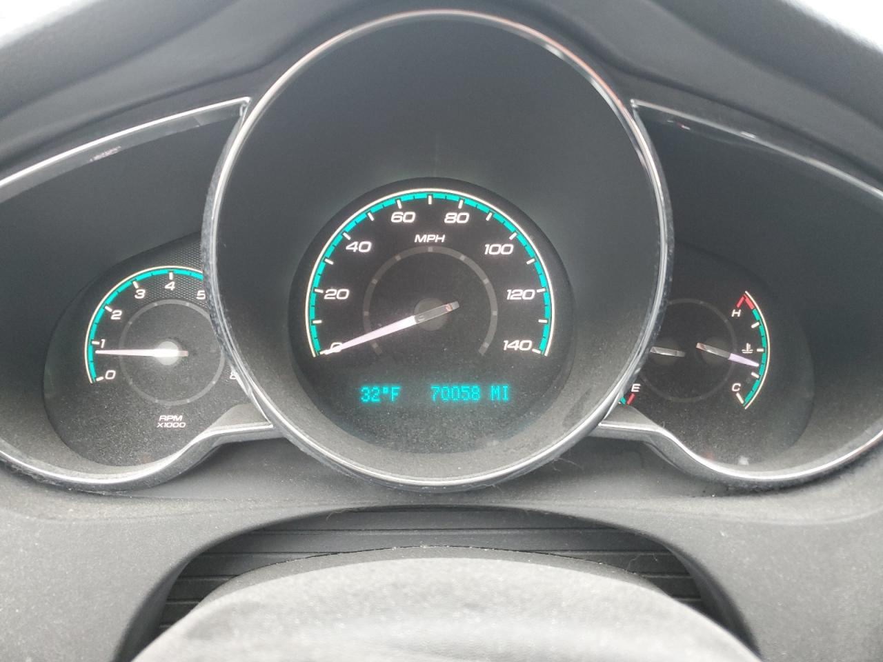 2011 Chevrolet Malibu - Image 9