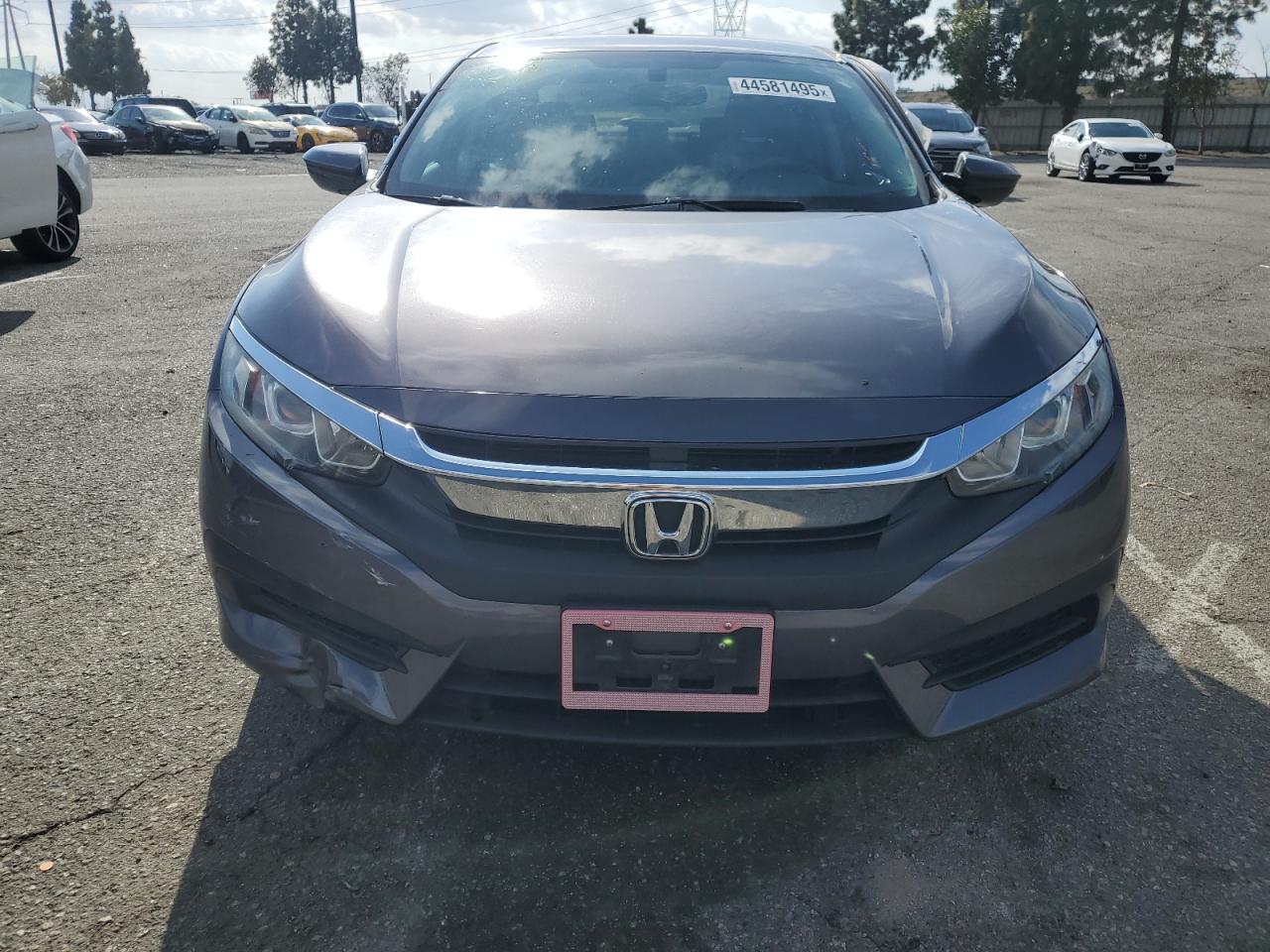 2018 Honda Civic - Image 5
