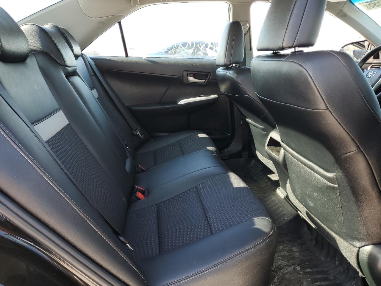 2012 Toyota Camry - Image 10